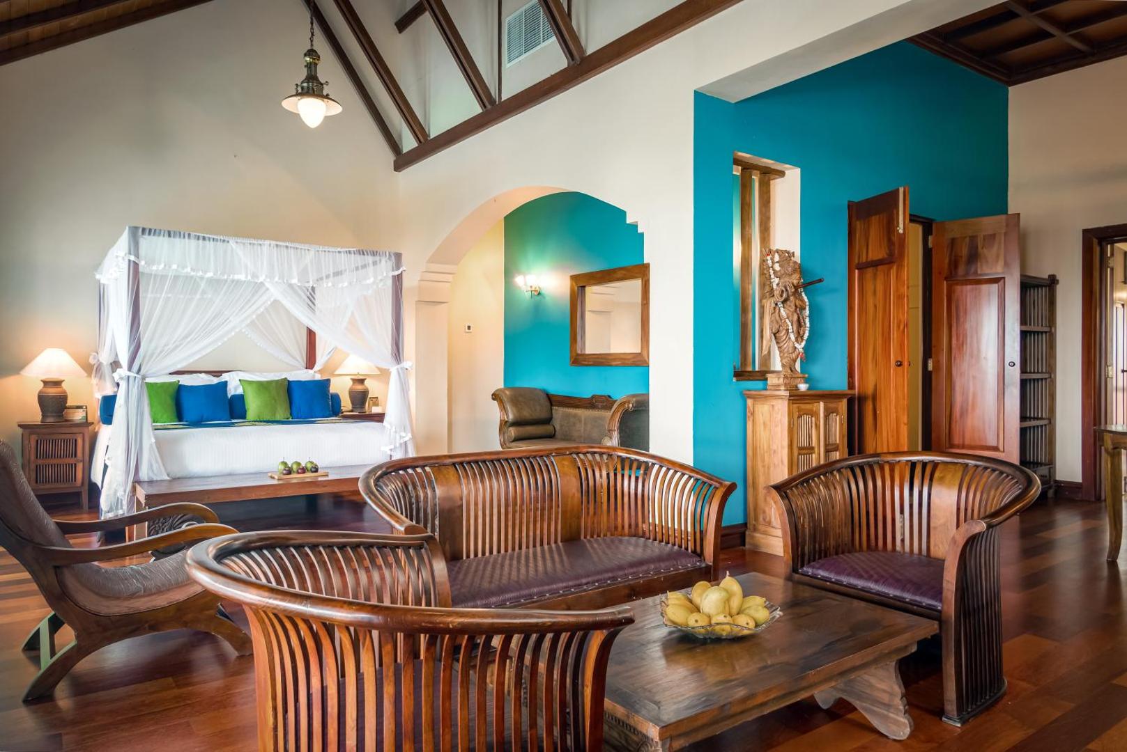 Royal Palms Beach Hotel