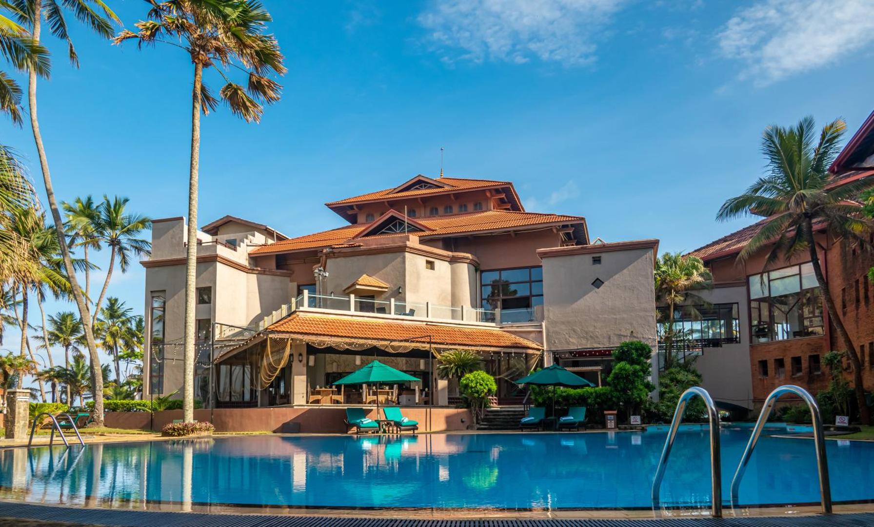 Royal Palms Beach Hotel