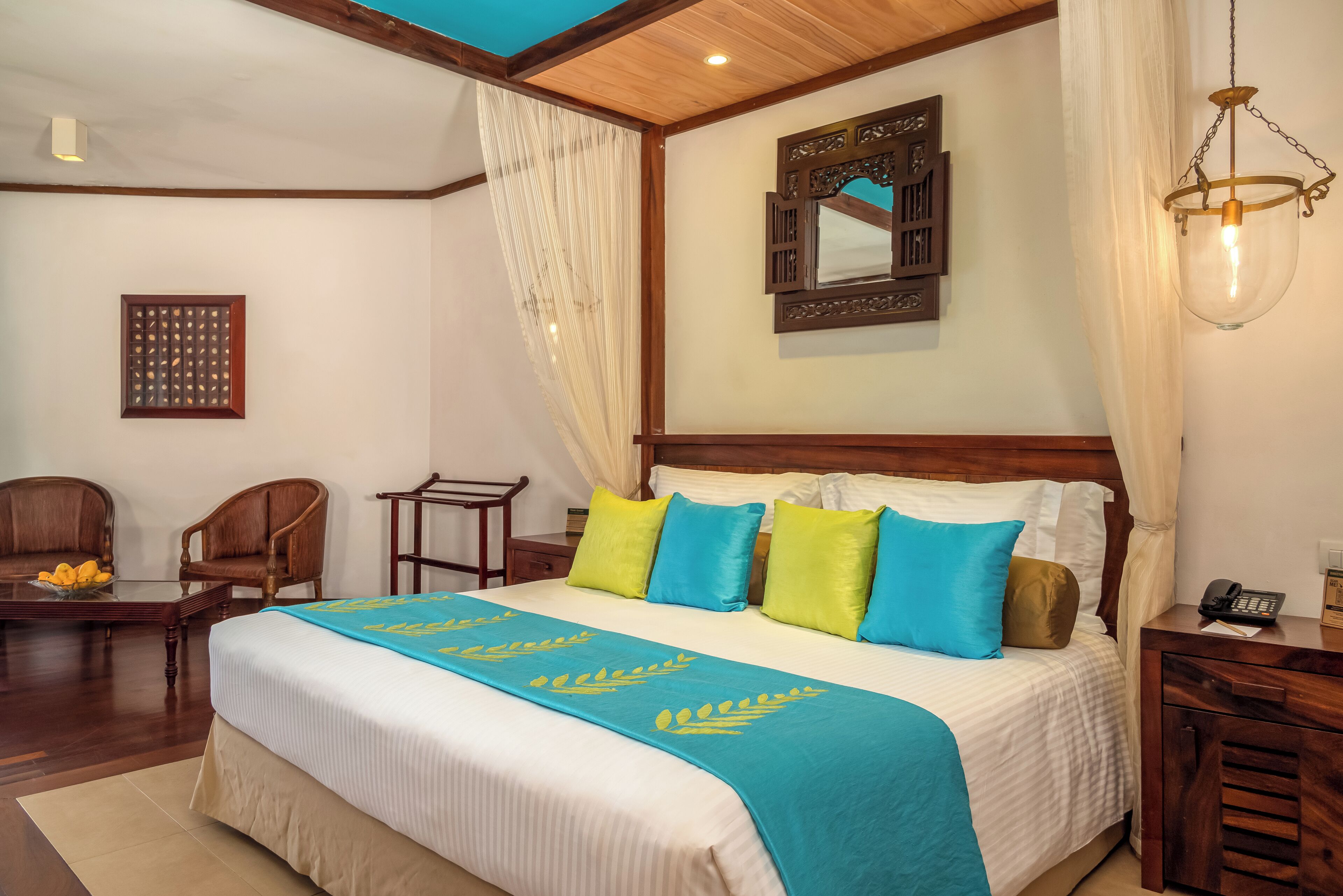 Royal Palms Beach Hotel