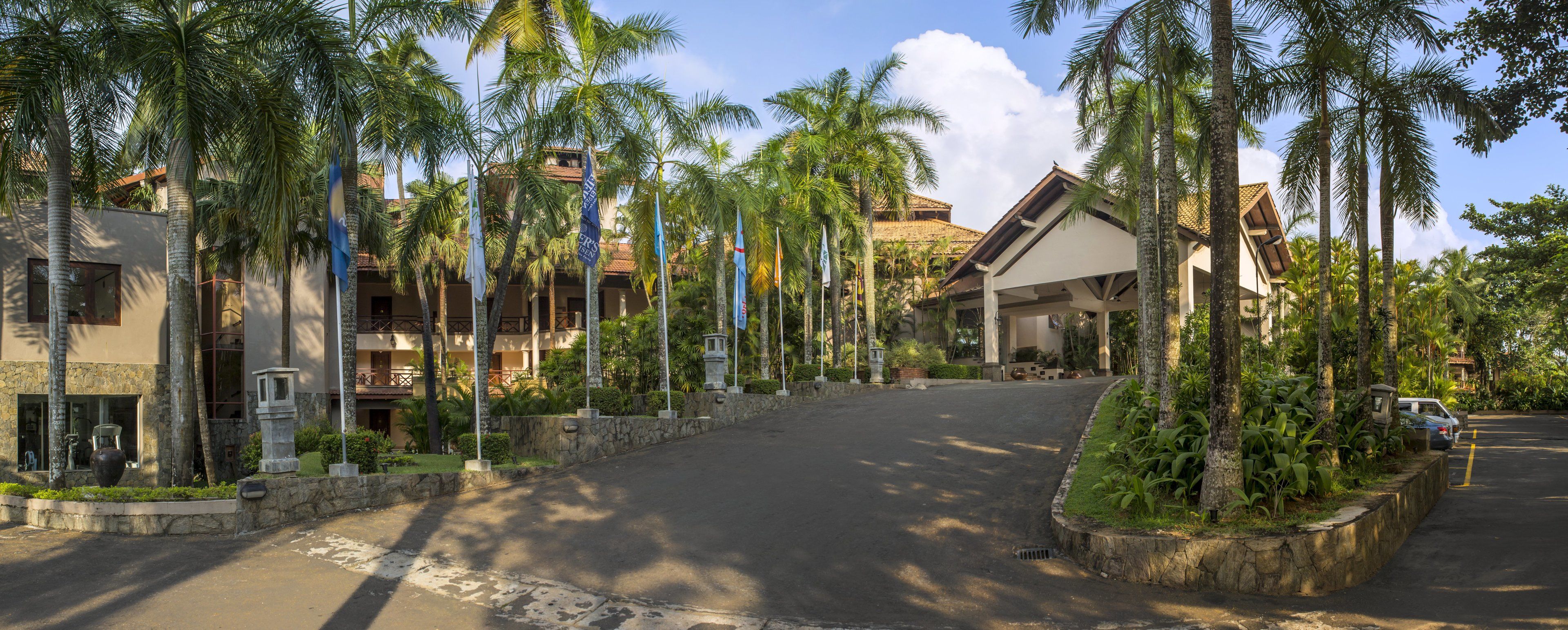 Royal Palms Beach Hotel