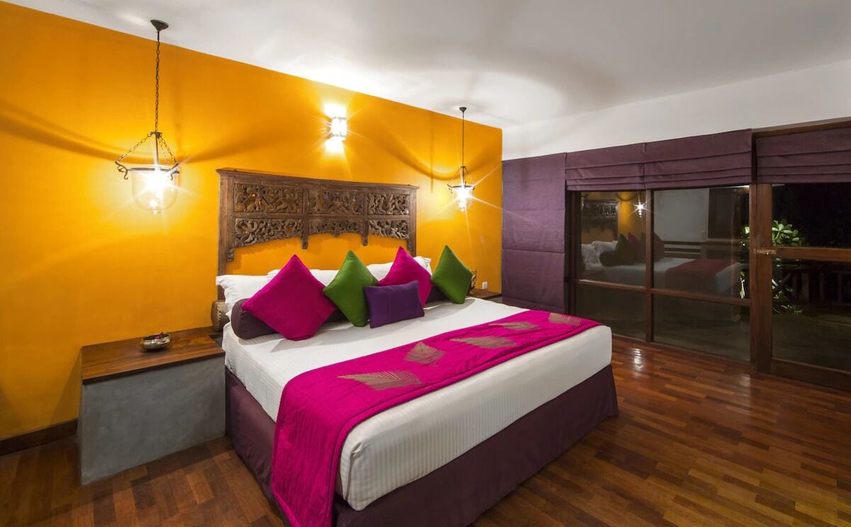 Royal Palms Beach Hotel