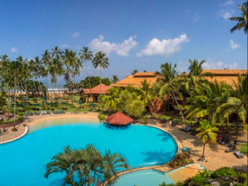 Royal Palms Beach Hotel