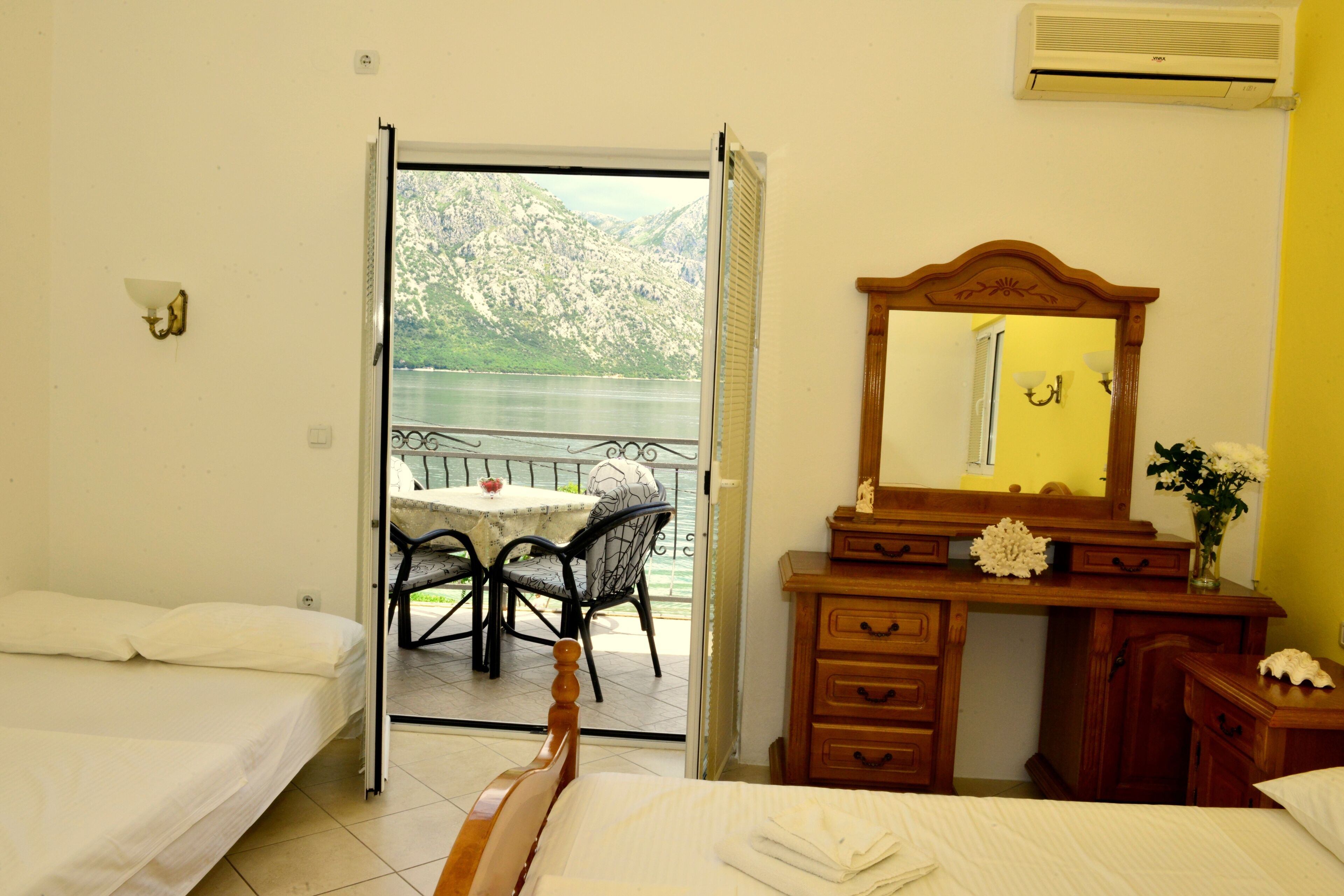 Apartments Becovic Boutique Hotel