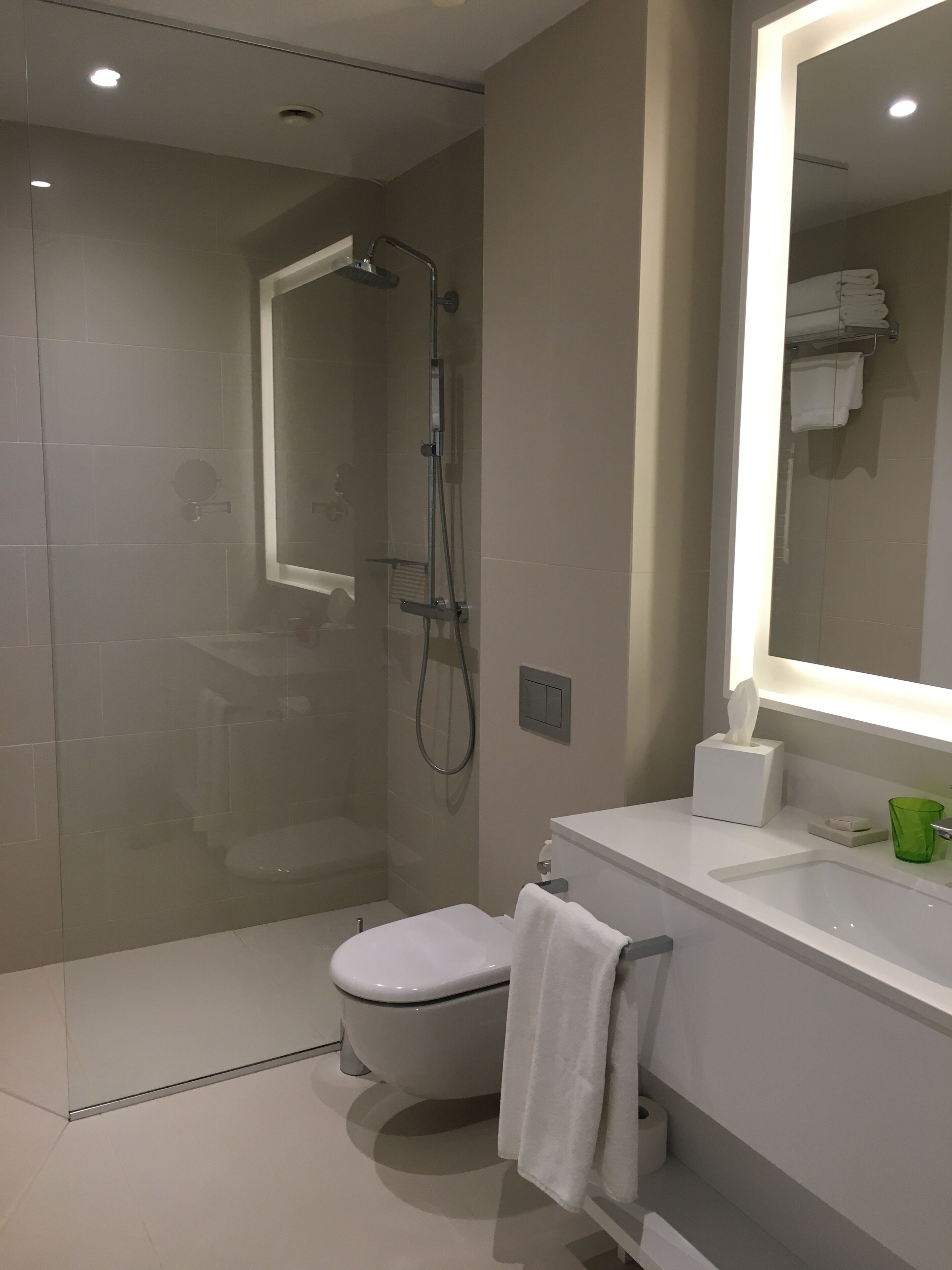Crowne Plaza Podgorica An Ihg Hotel