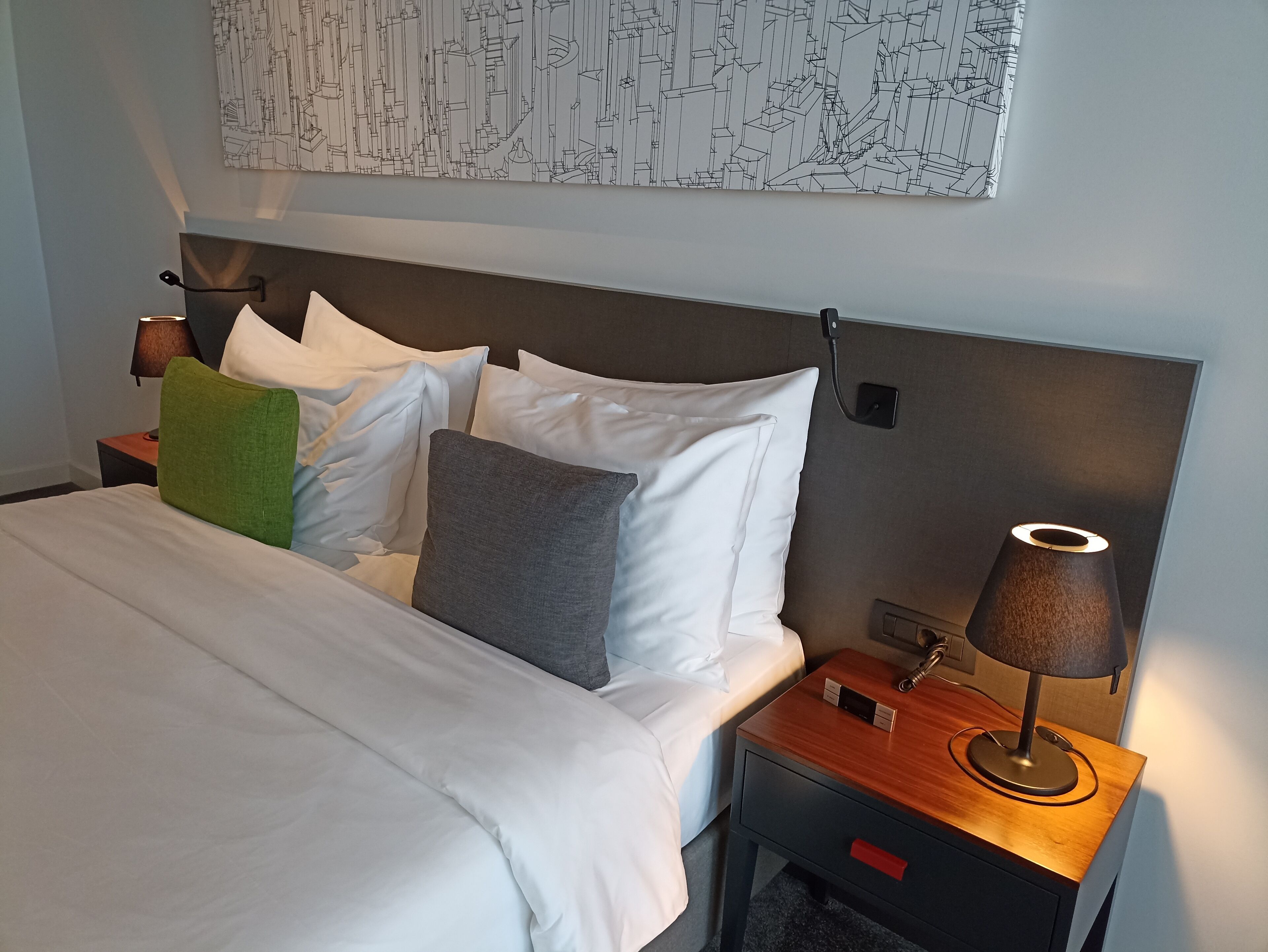 Crowne Plaza Podgorica An Ihg Hotel