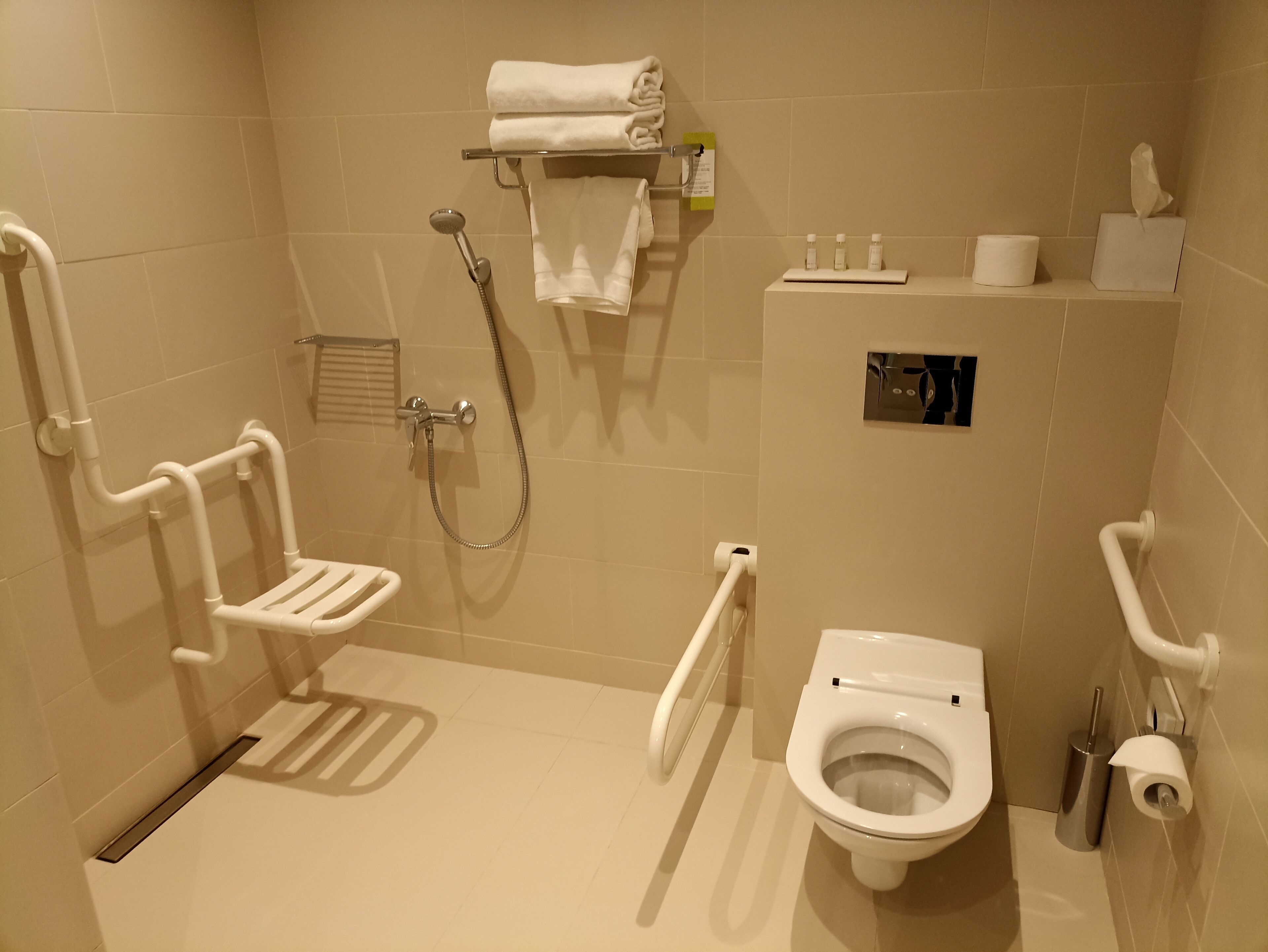 Crowne Plaza Podgorica An Ihg Hotel