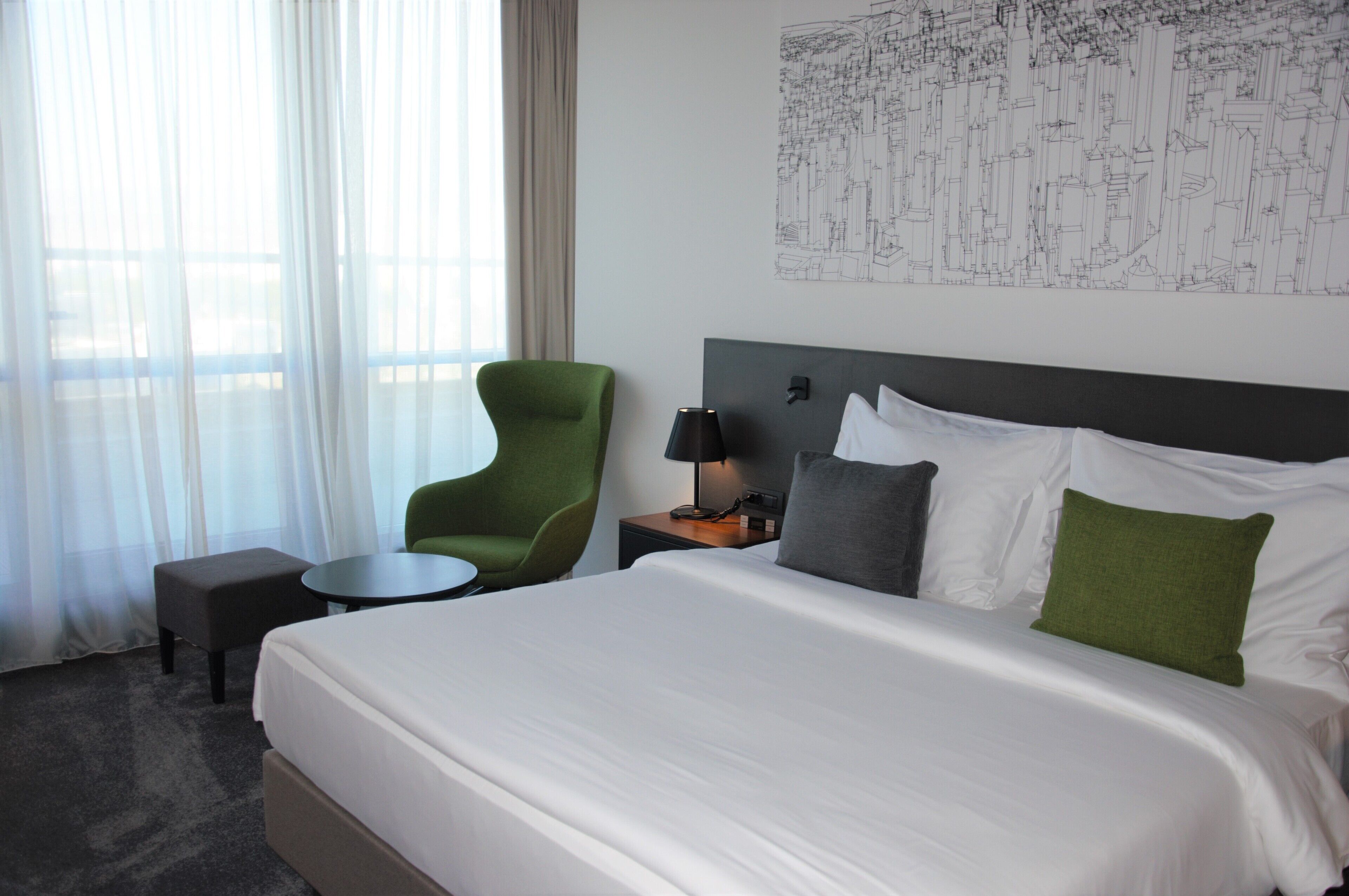 Crowne Plaza Podgorica An Ihg Hotel