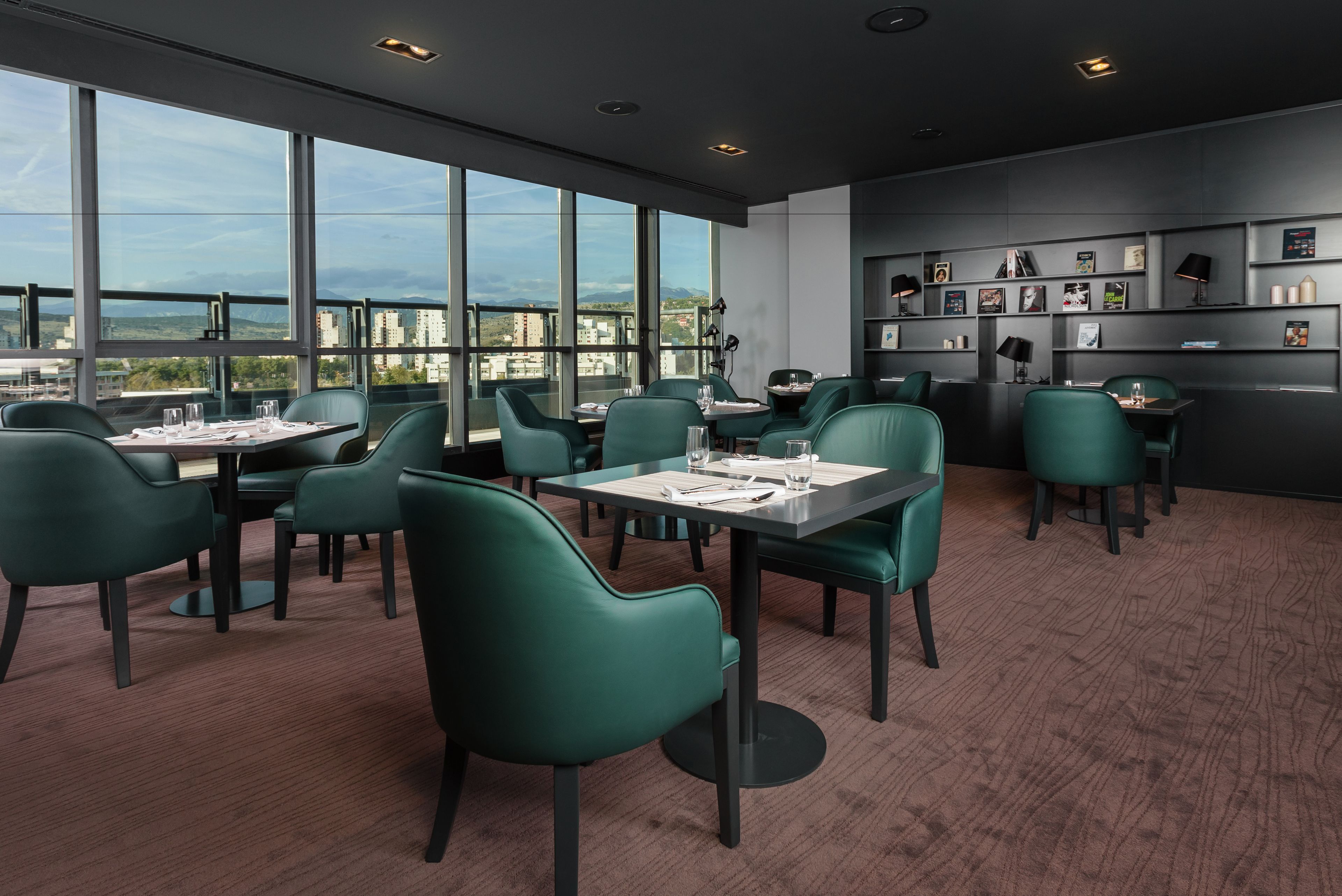 Crowne Plaza Podgorica An Ihg Hotel