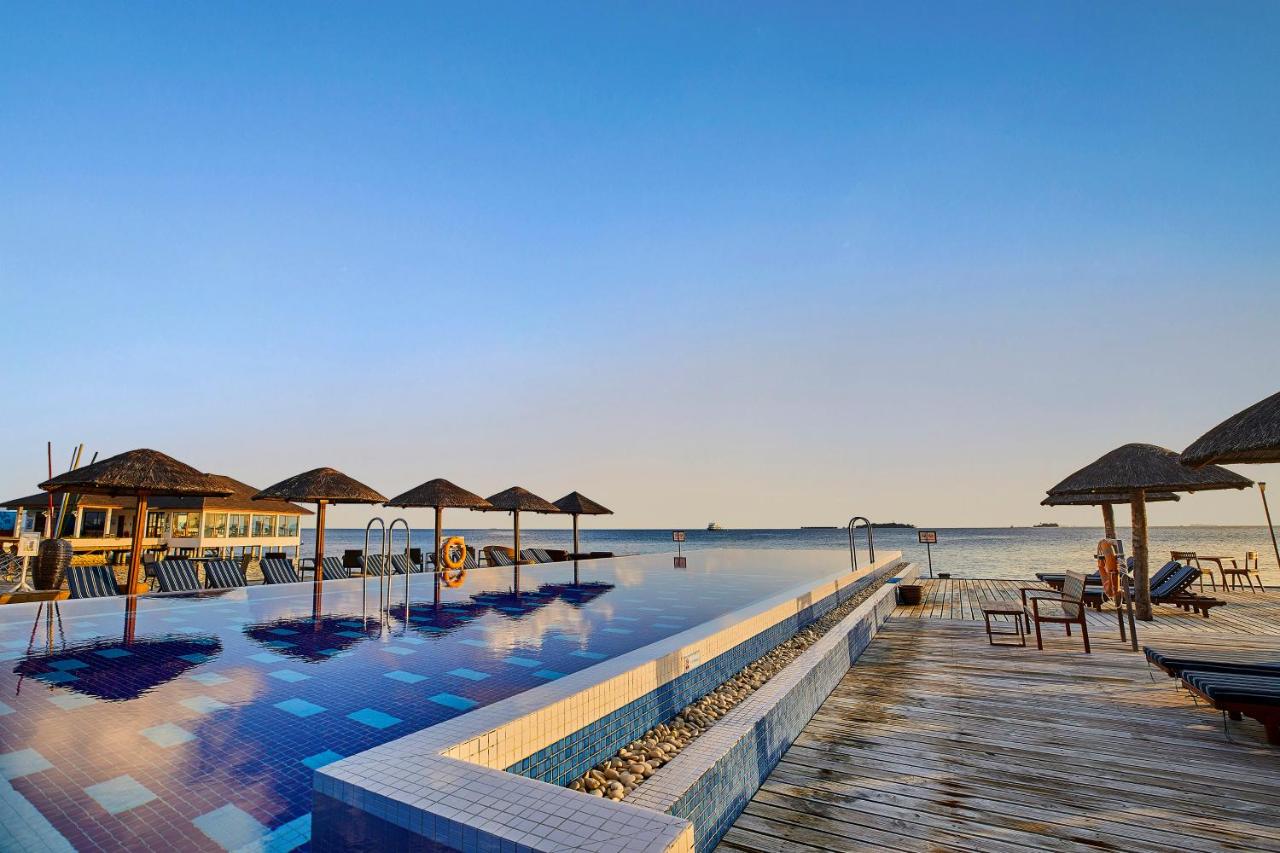 Centara Grand Island Resort & Spa Maldives All Inclusive