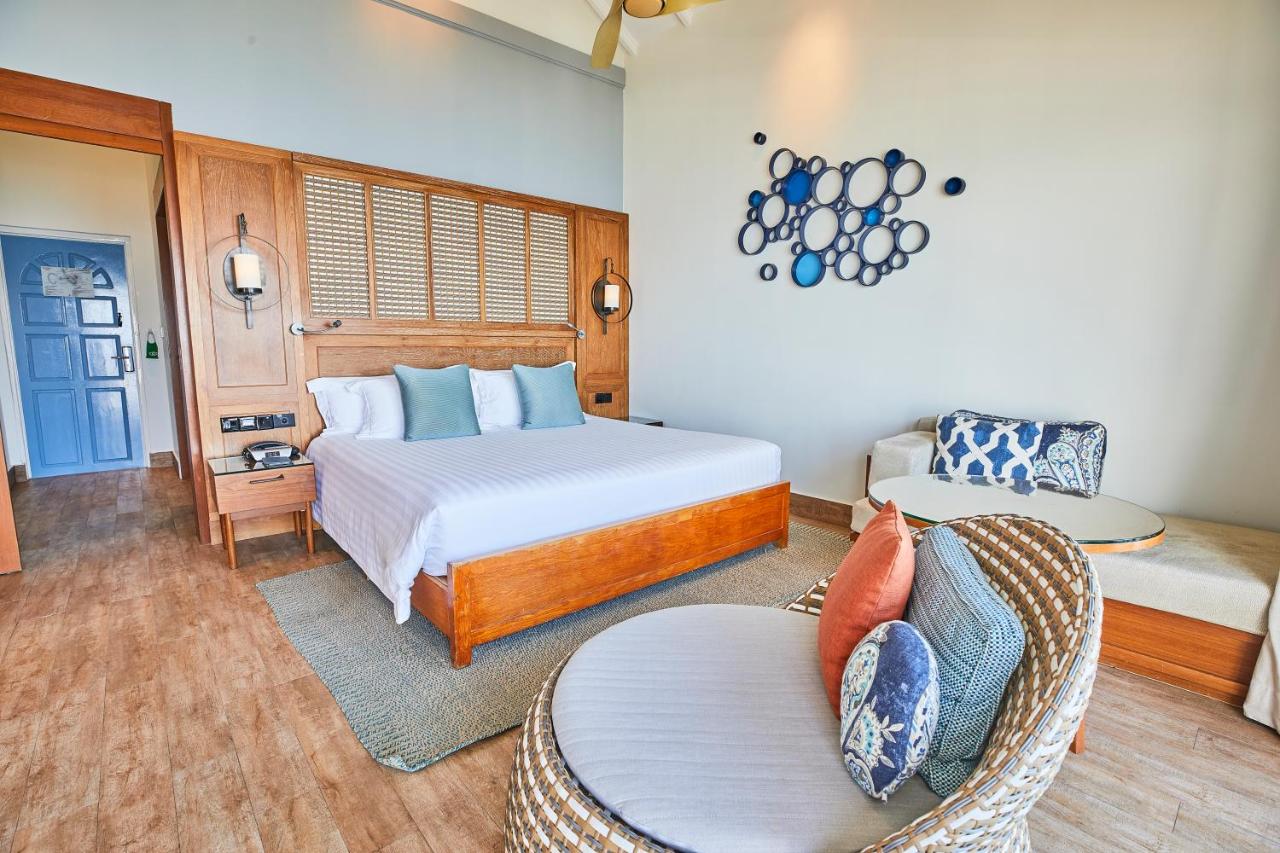 Centara Grand Island Resort & Spa Maldives All Inclusive