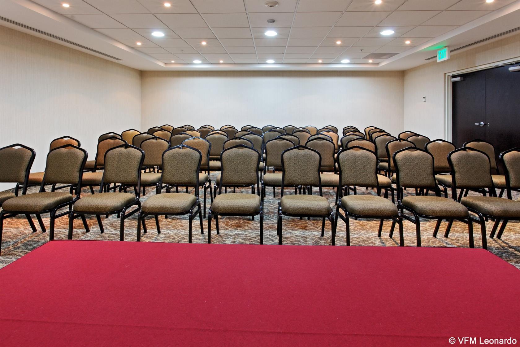 Excellence Express & Suites