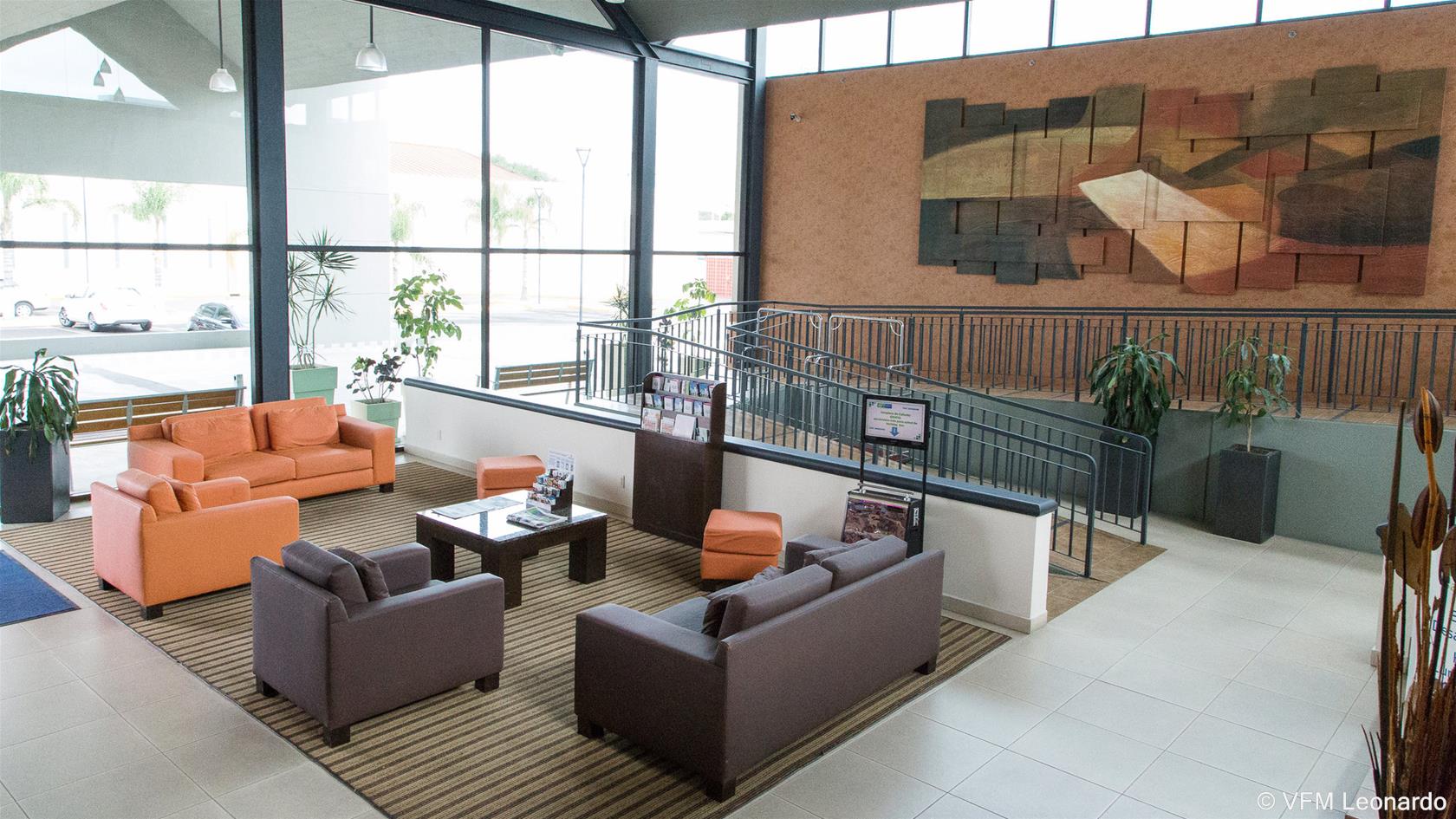 Excellence Express & Suites