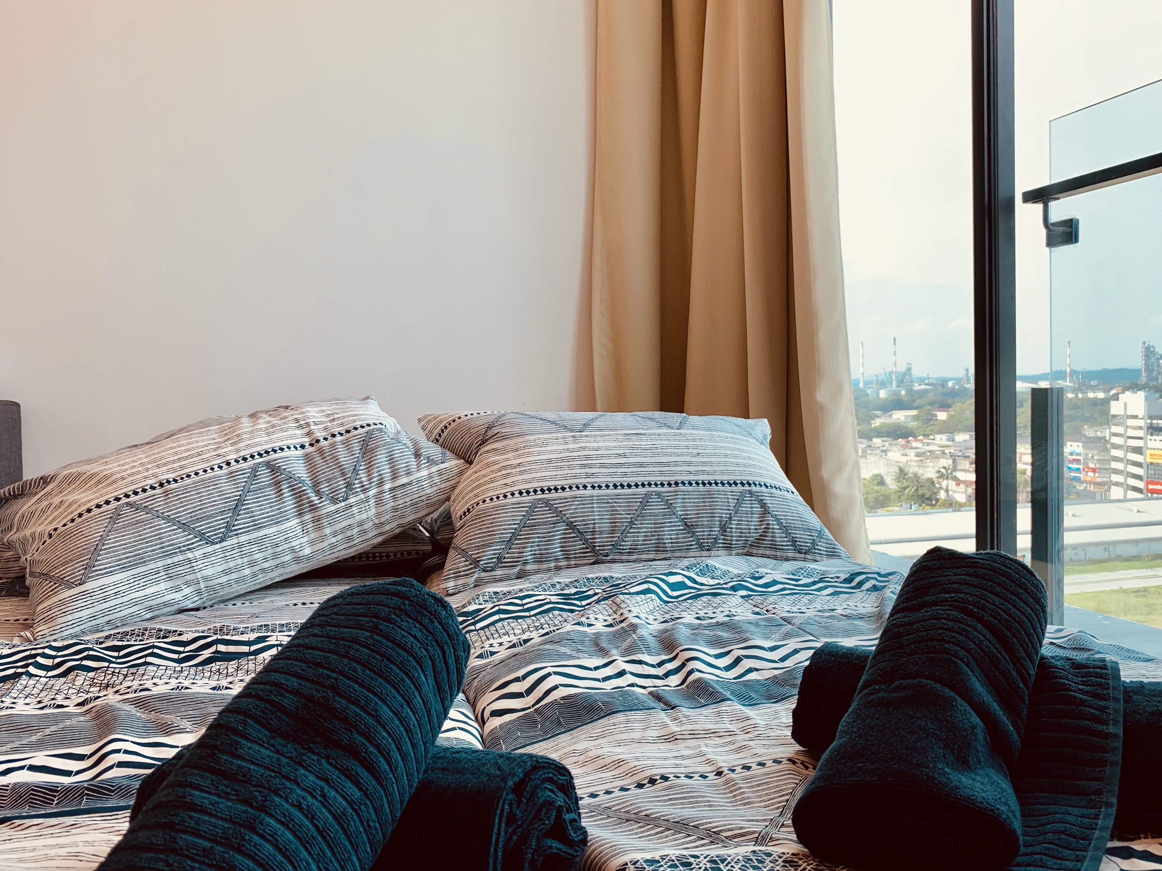 D'wharf Residence PD Waterfront Family Twin Suite by AirPlan