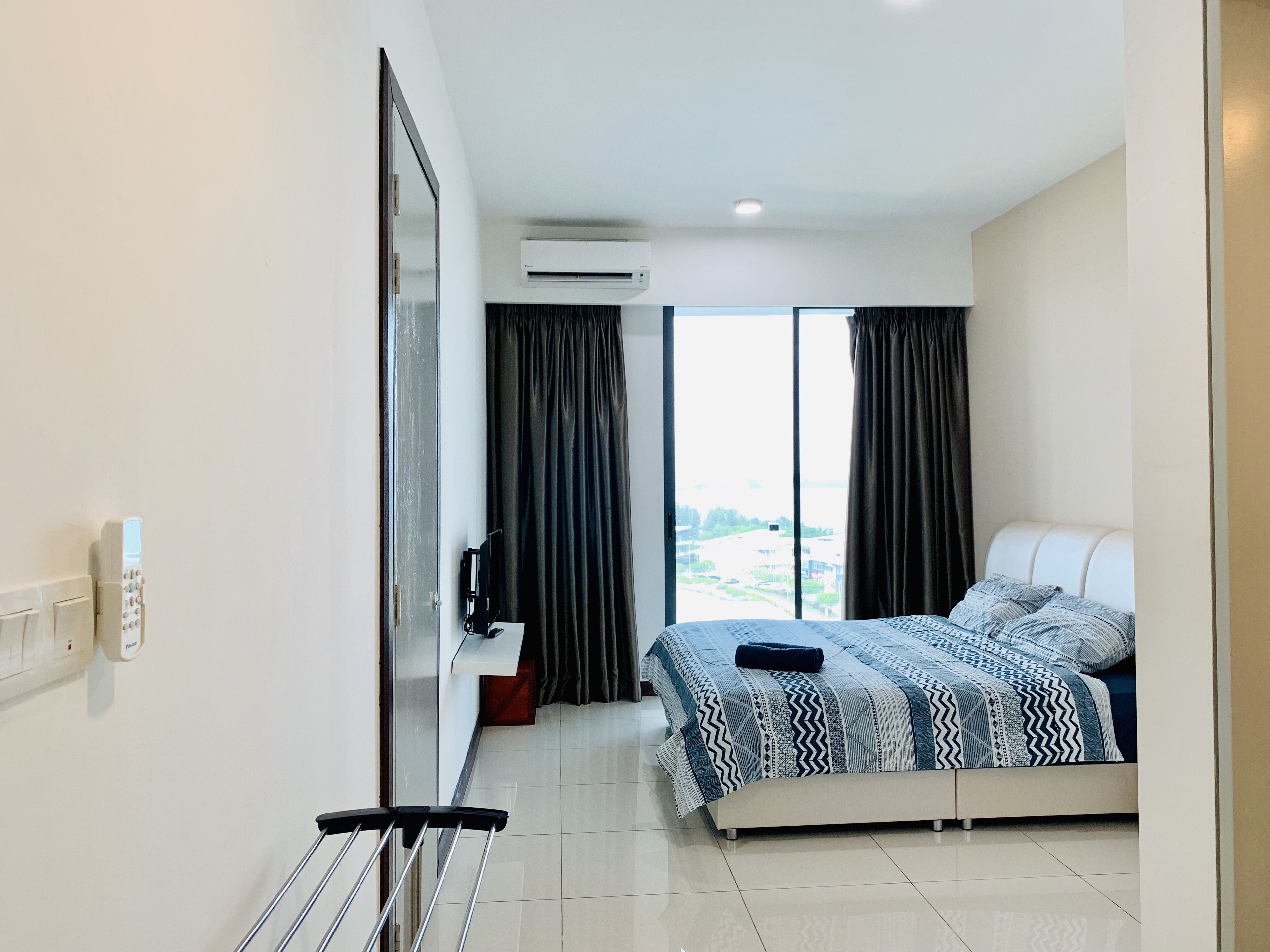 D'wharf Residence PD Waterfront Family Twin Suite by AirPlan