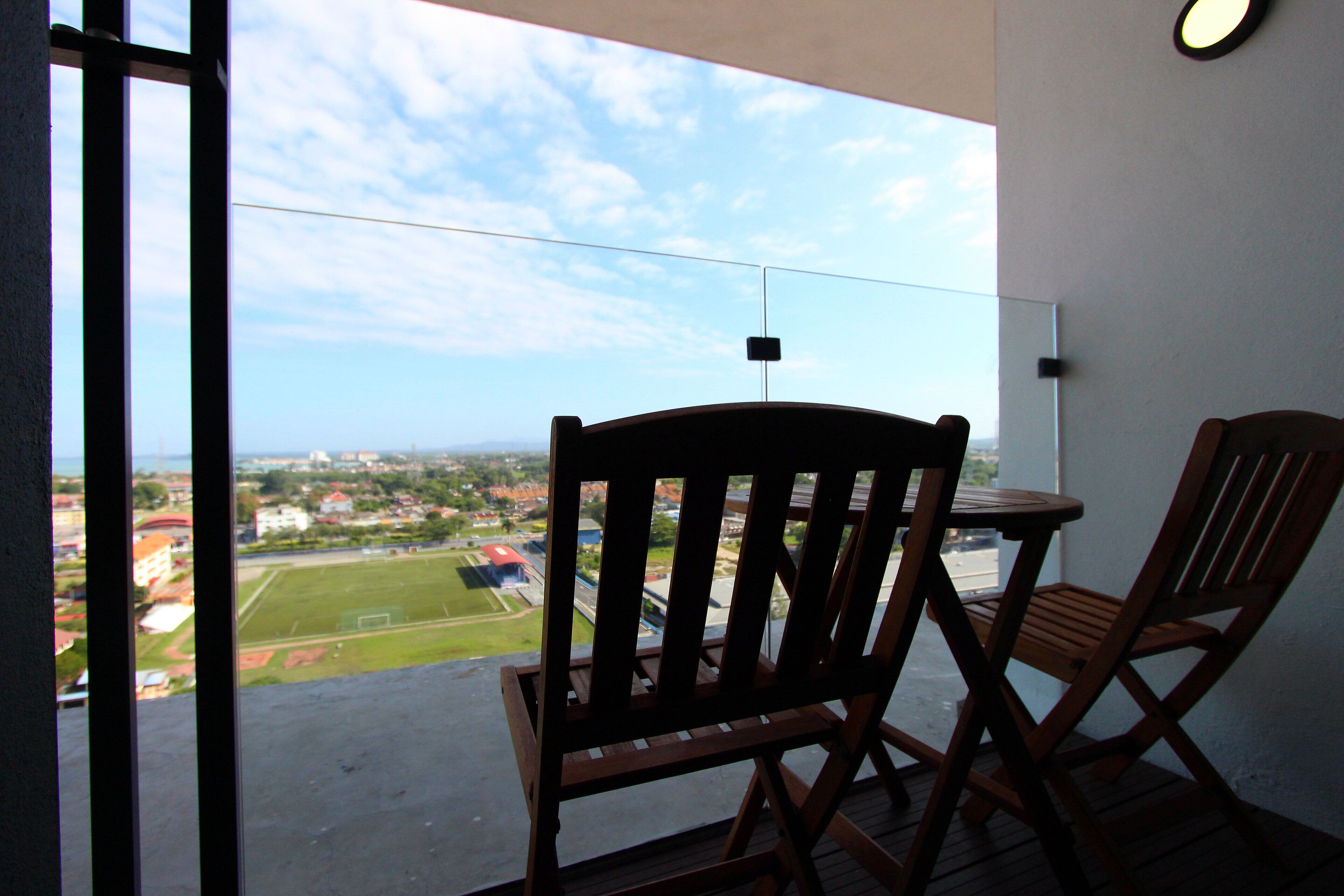 D'wharf Residence PD Waterfront Family Twin Suite by AirPlan