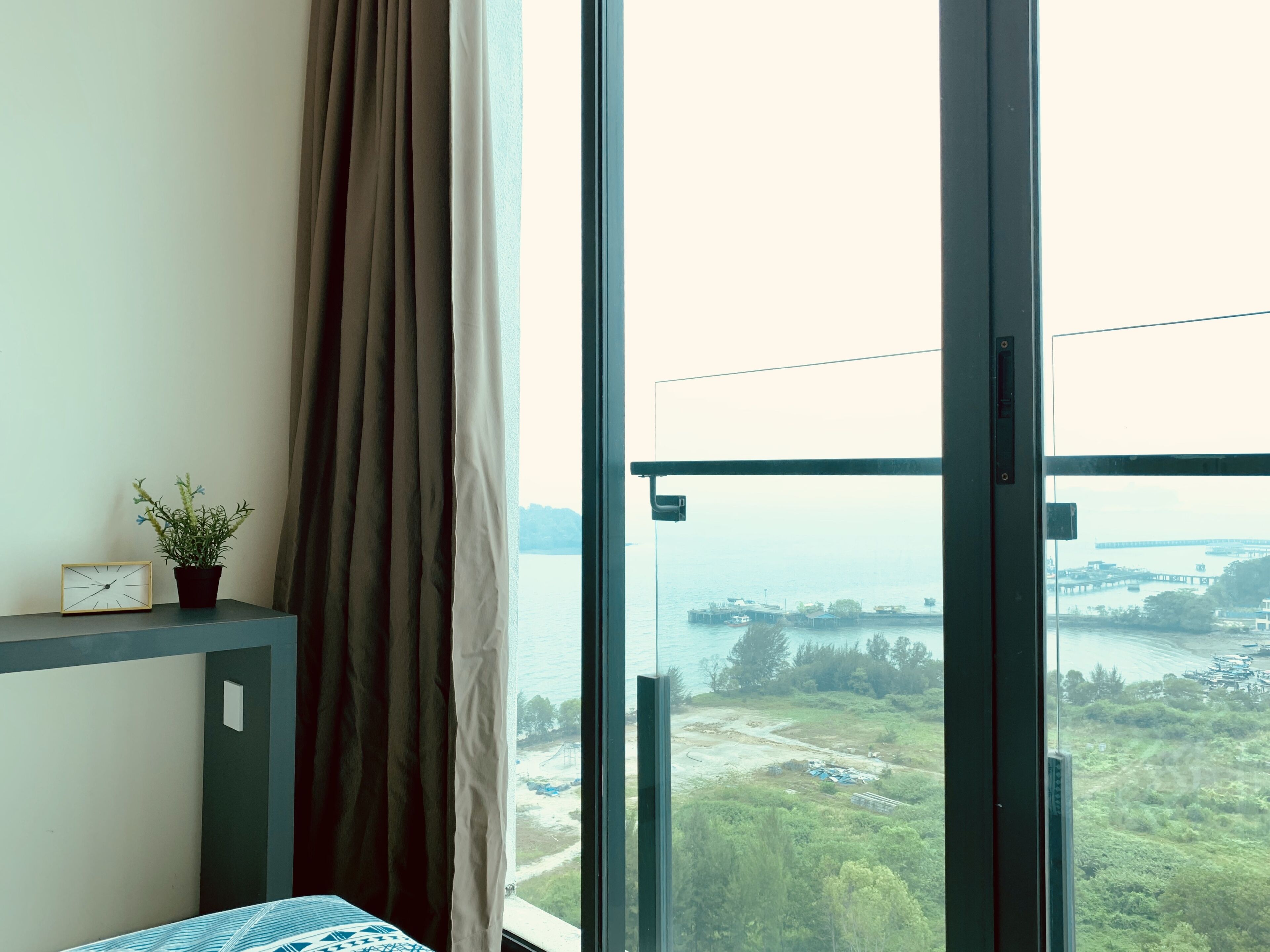 D'wharf Residence PD Waterfront Family Twin Suite by AirPlan