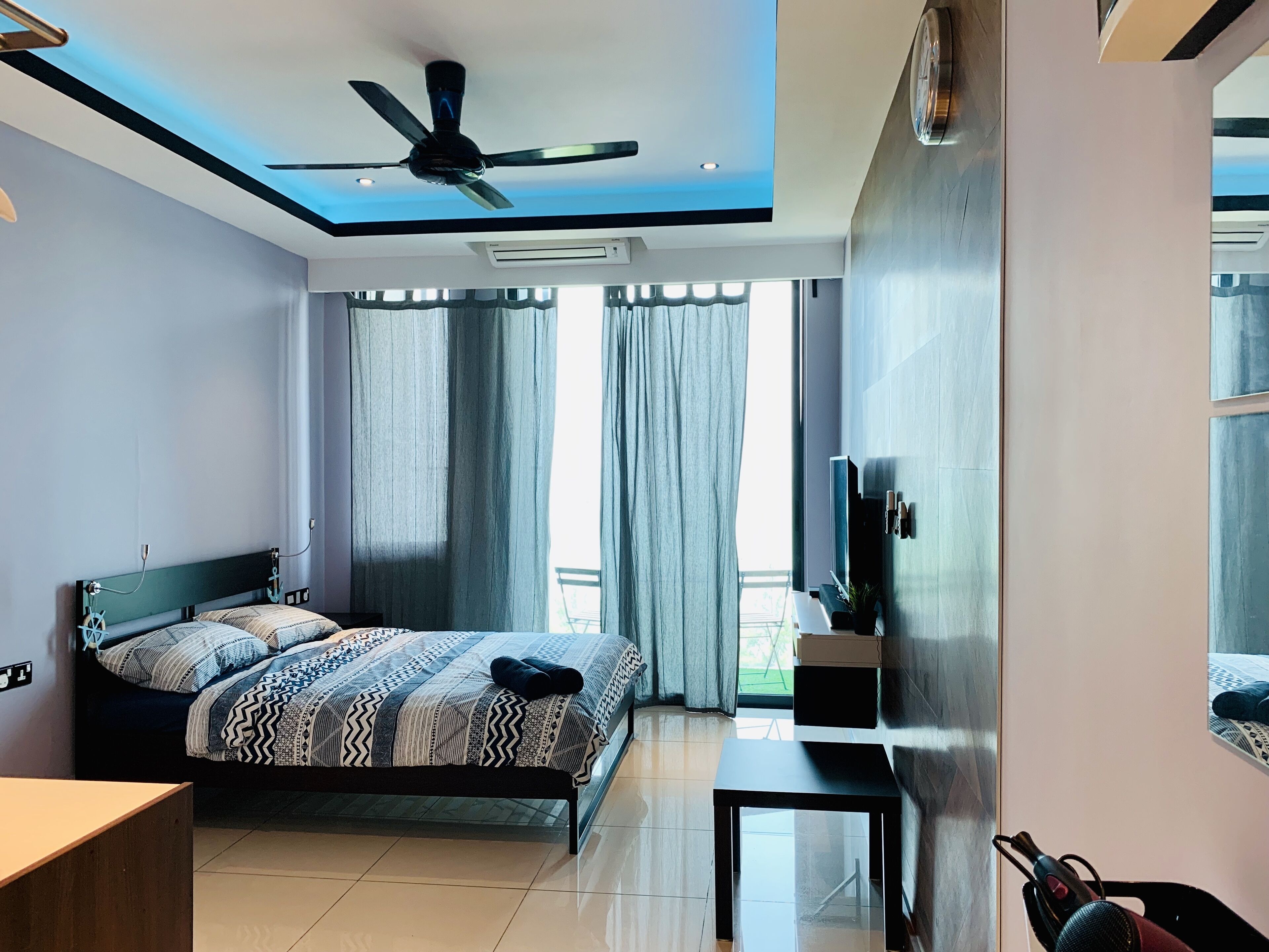 D'wharf Residence PD Waterfront Family Twin Suite by AirPlan