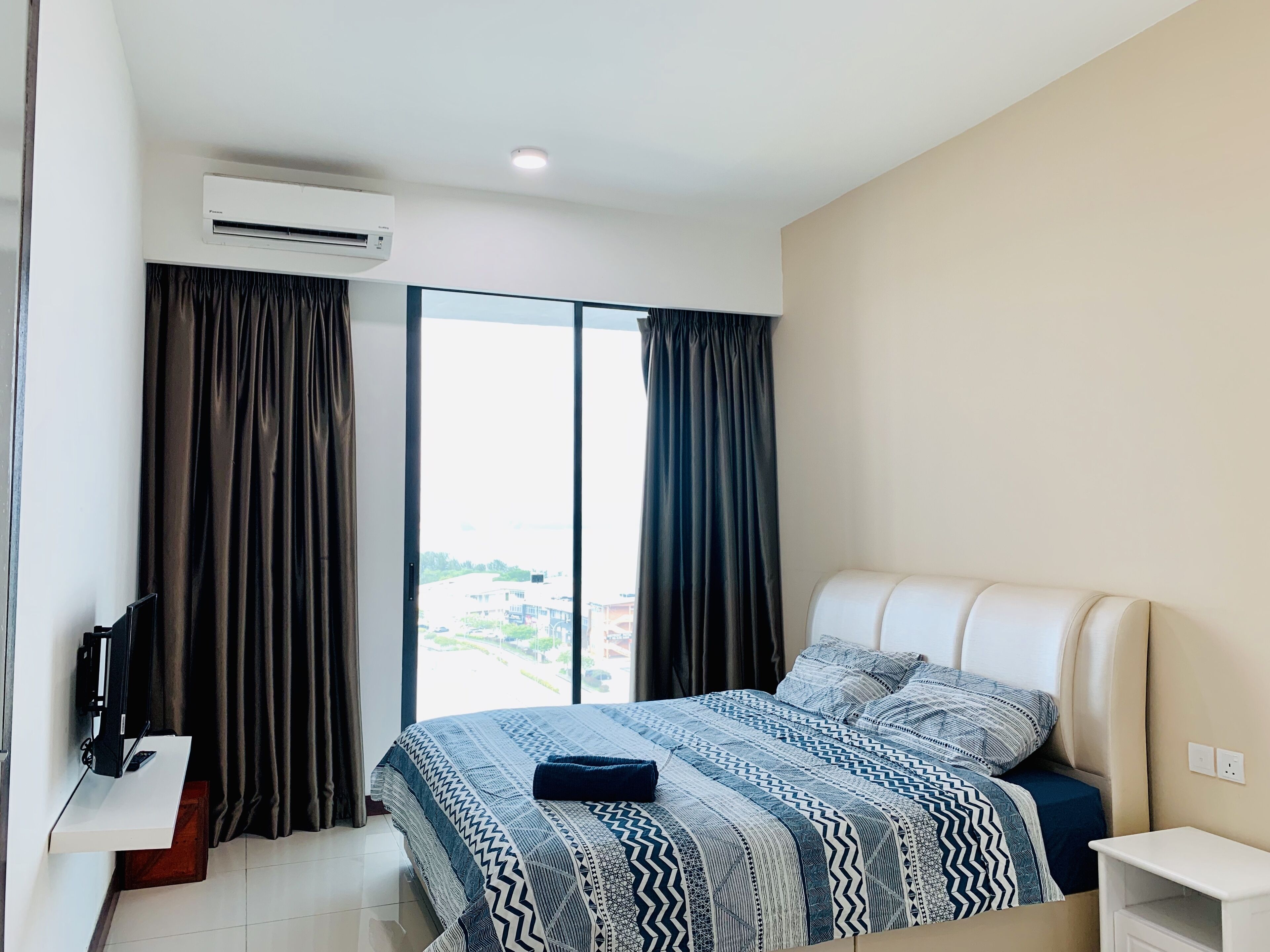D'wharf Residence PD Waterfront Family Twin Suite by AirPlan