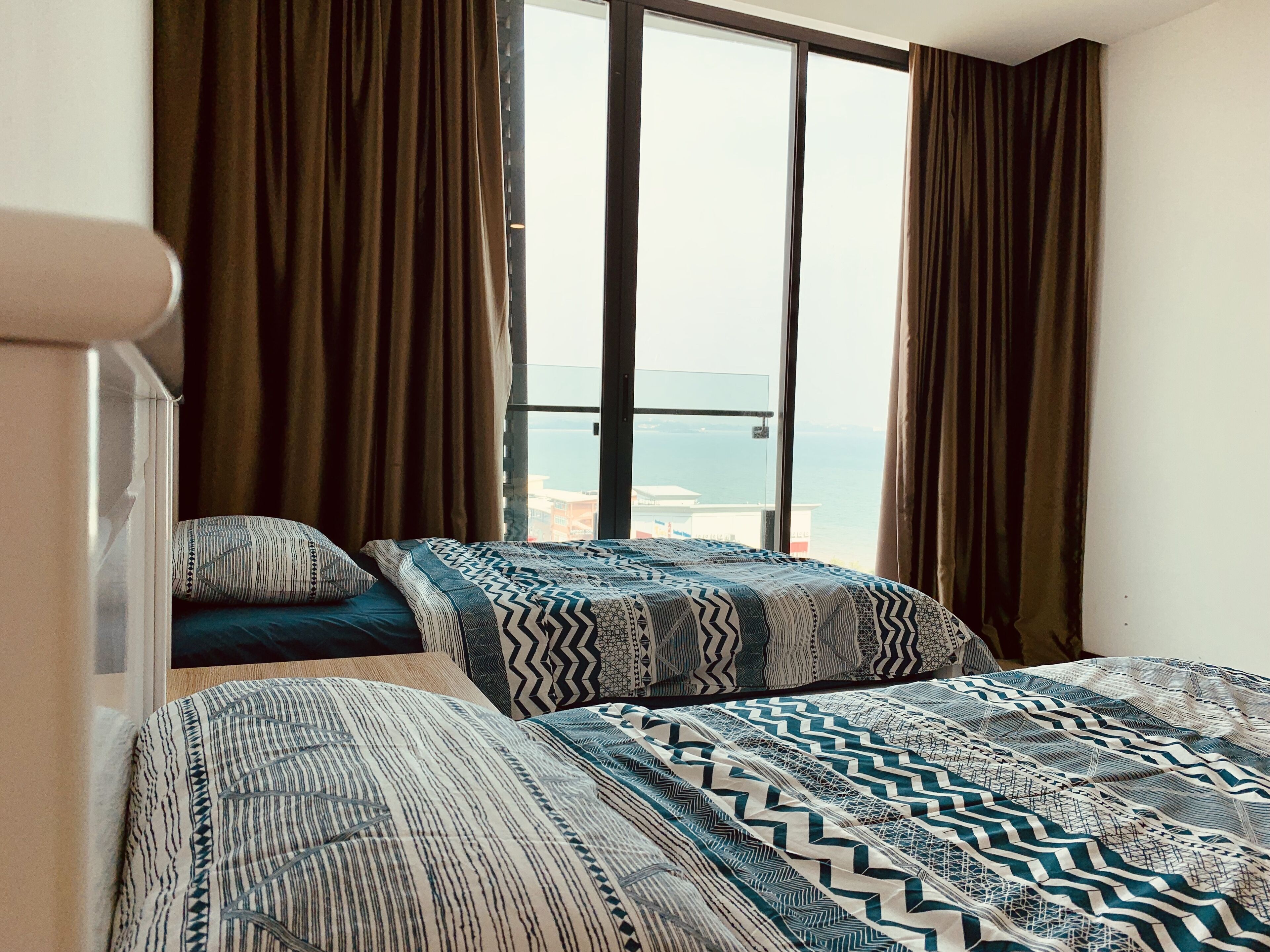 D'wharf Residence PD Waterfront Family Twin Suite by AirPlan