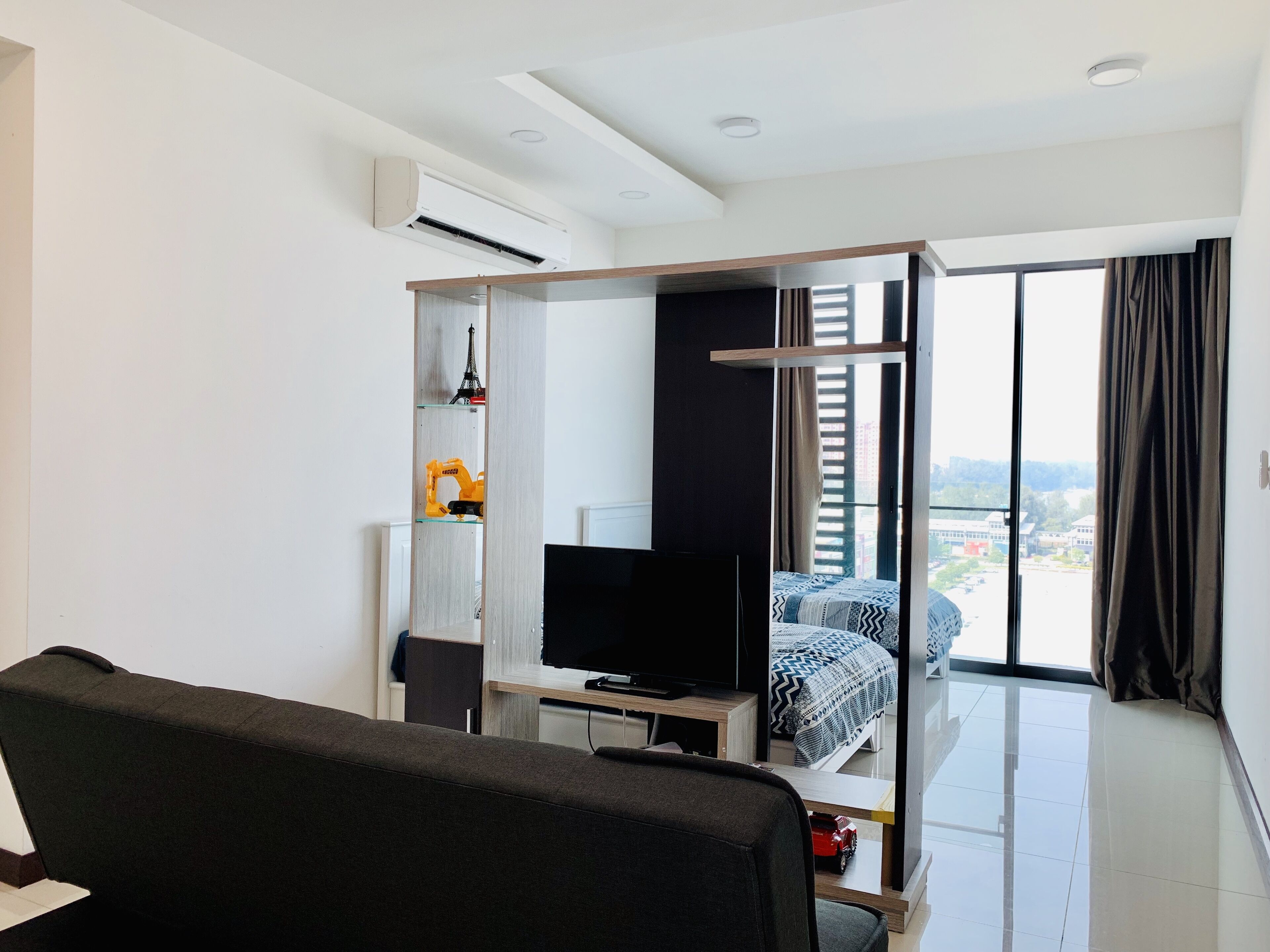 D'wharf Residence PD Waterfront Family Twin Suite by AirPlan