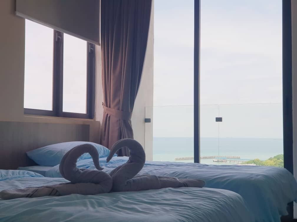 D'wharf Residence PD Waterfront Family Twin Suite by AirPlan