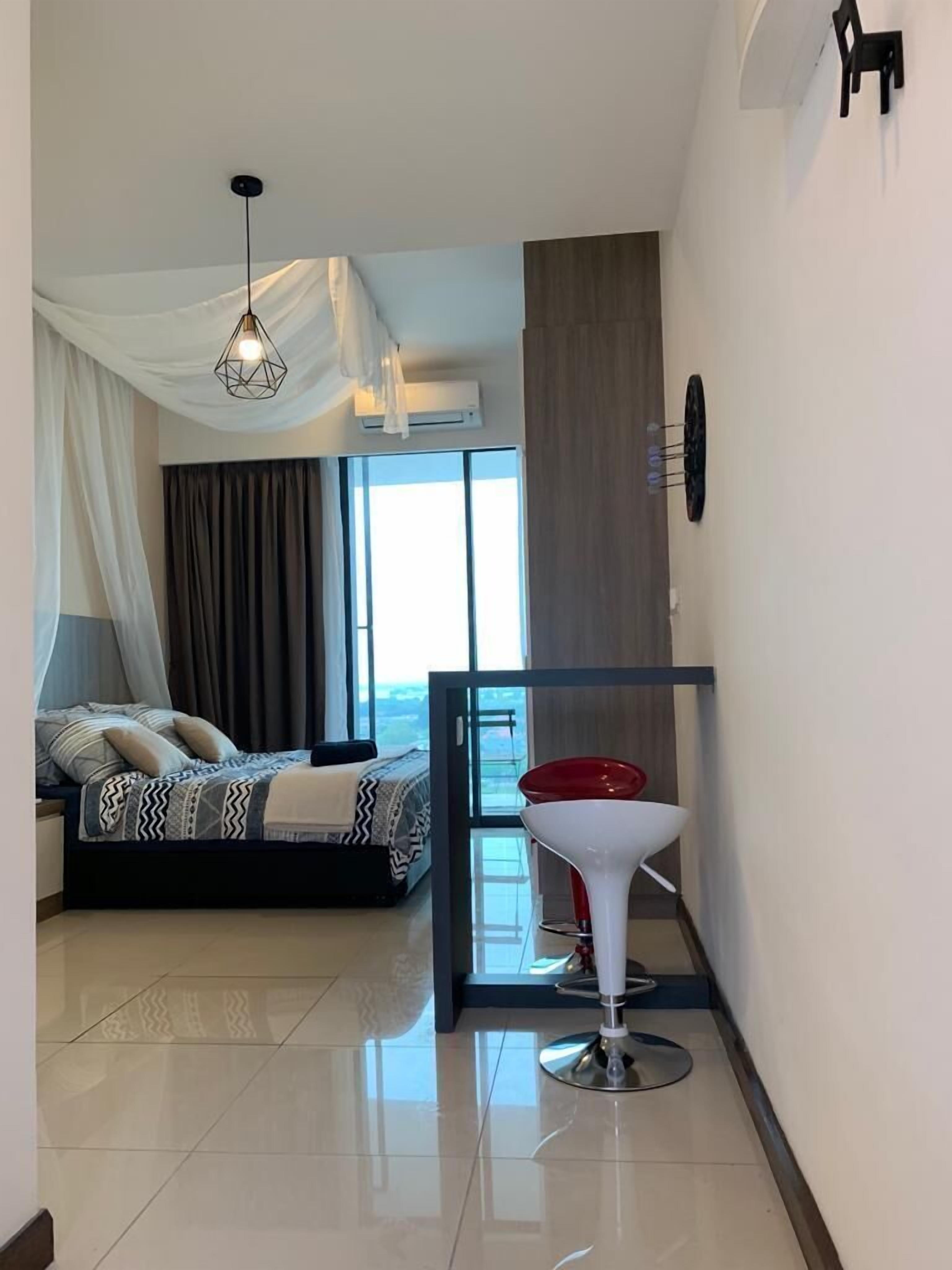 D'wharf Residence PD Waterfront Family Twin Suite by AirPlan