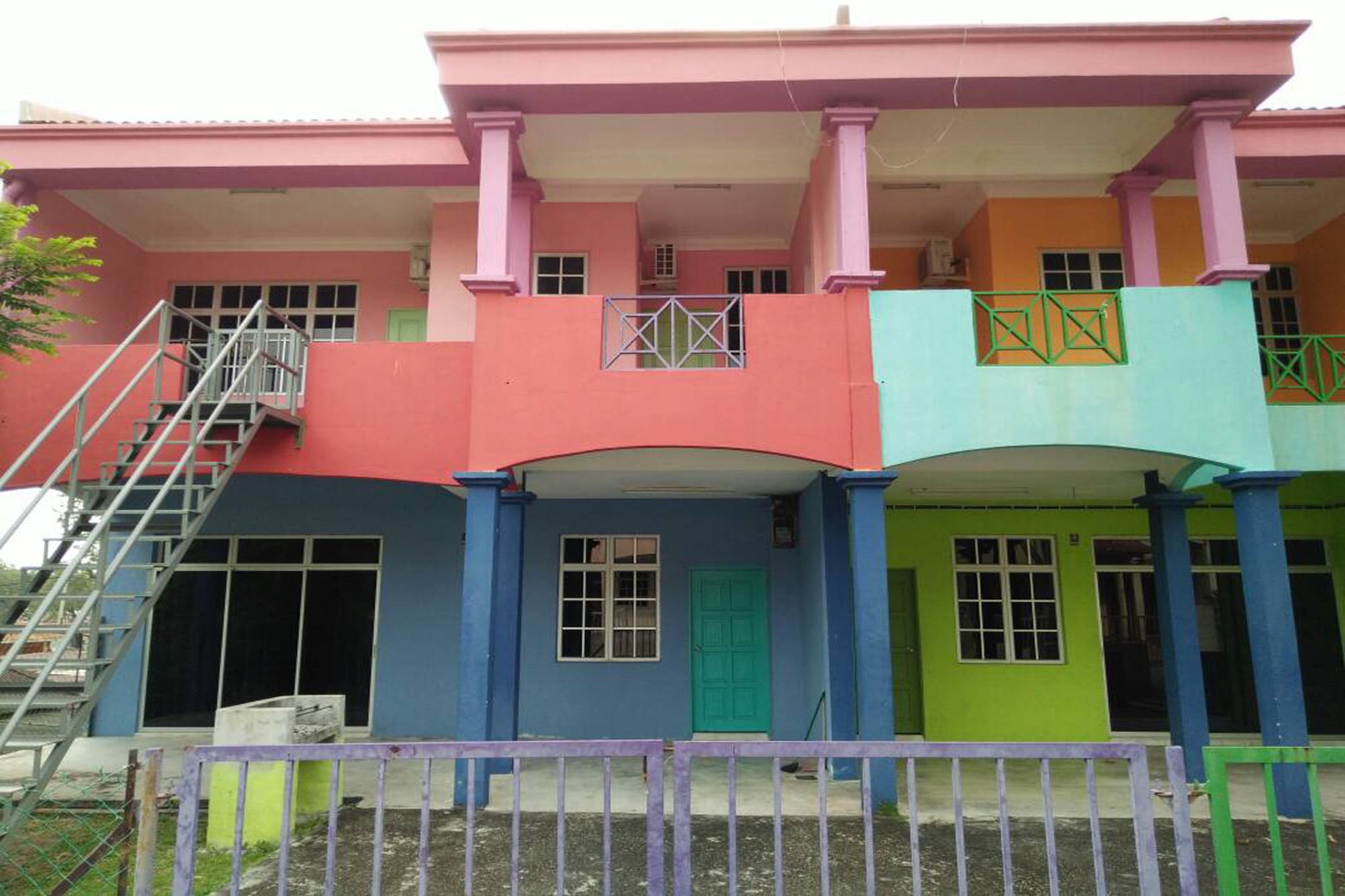 Pearl Villa Hotel & Resort