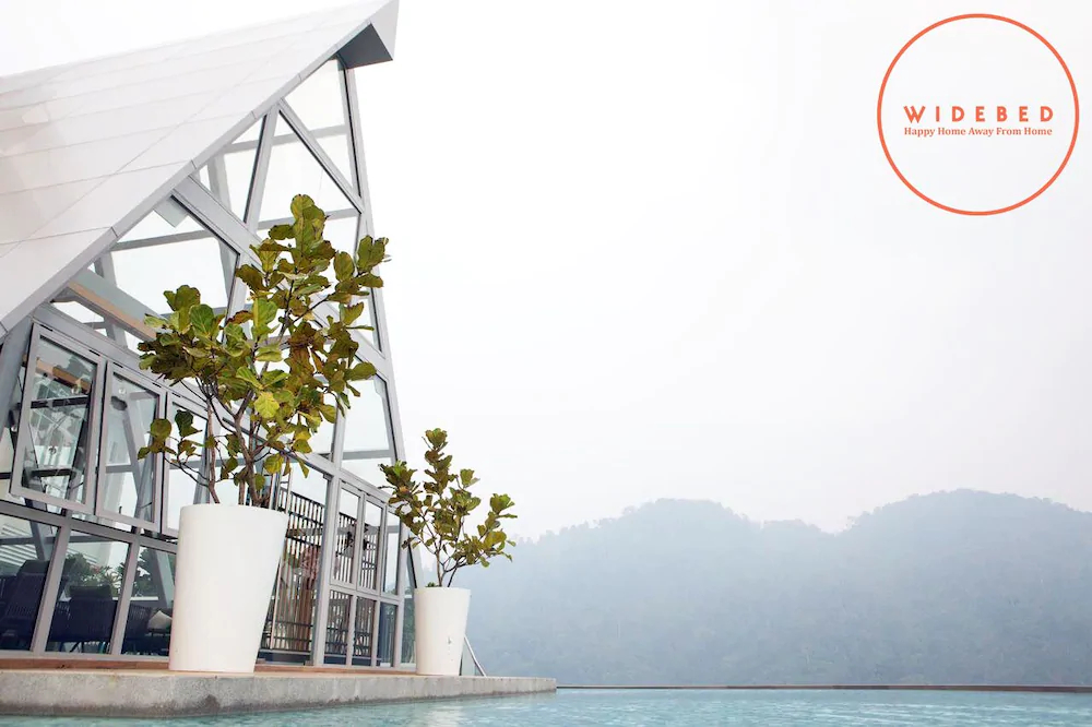 Windmill Upon Hills by Widebed