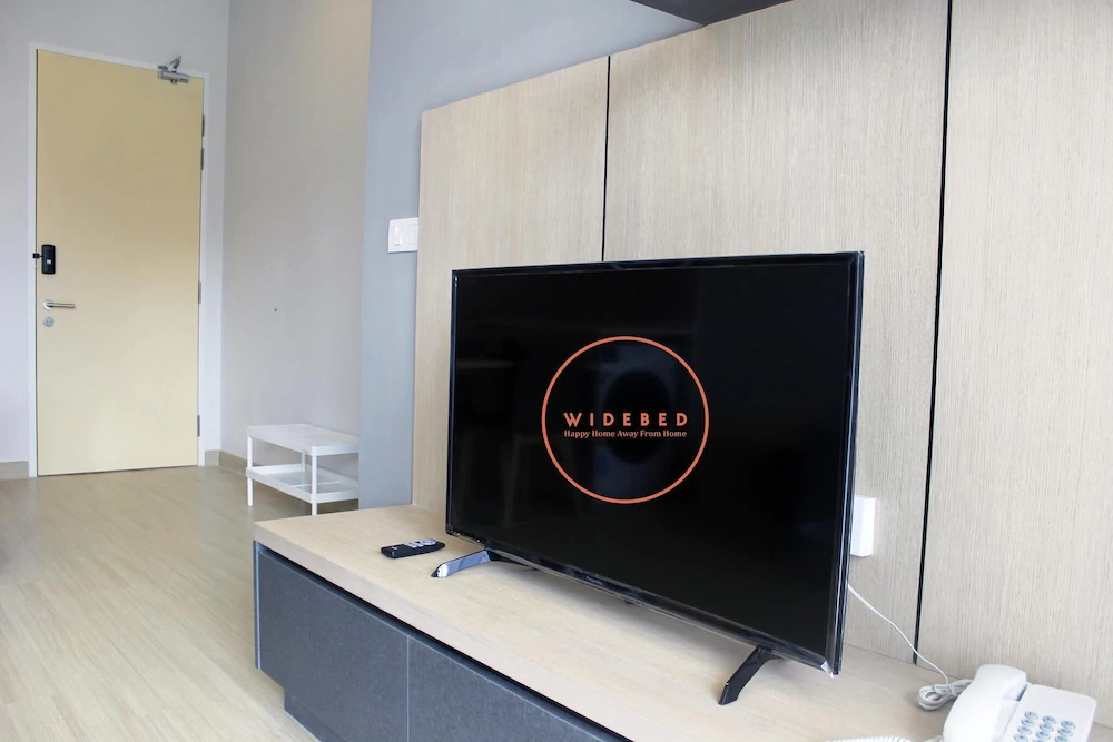 Windmill Upon Hills by Widebed