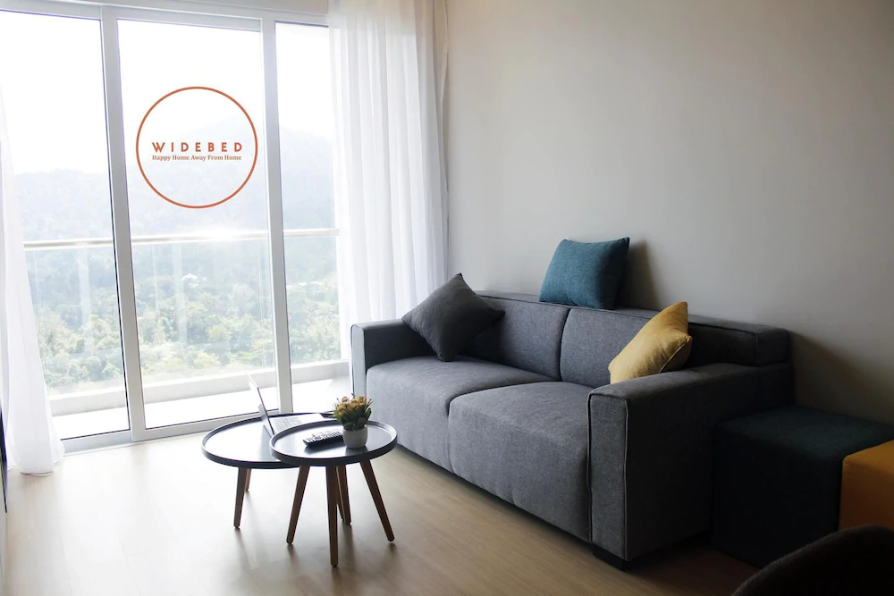 Windmill Upon Hills by Widebed