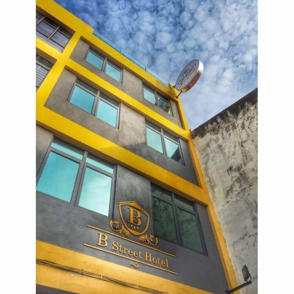 B Street Hotel