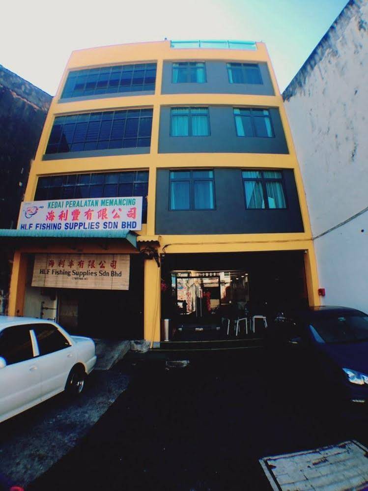 B Street Hotel