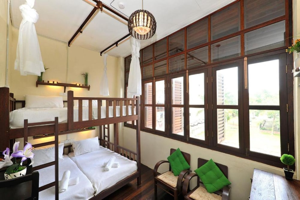 Silver Shine Guesthouse