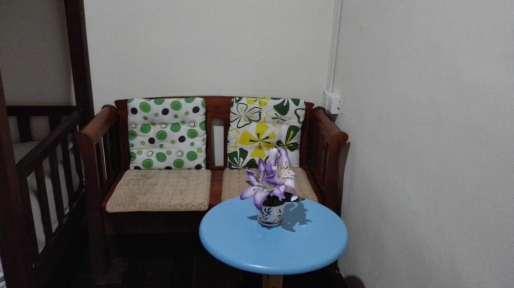 Silver Shine Guesthouse