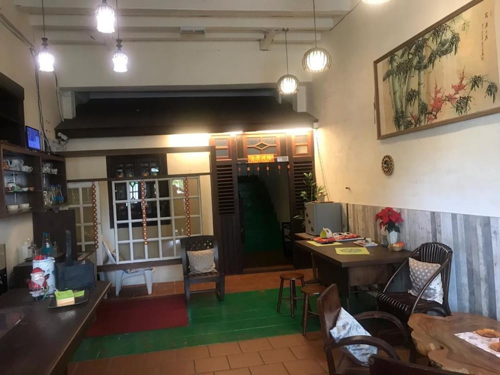 Silver Shine Guesthouse