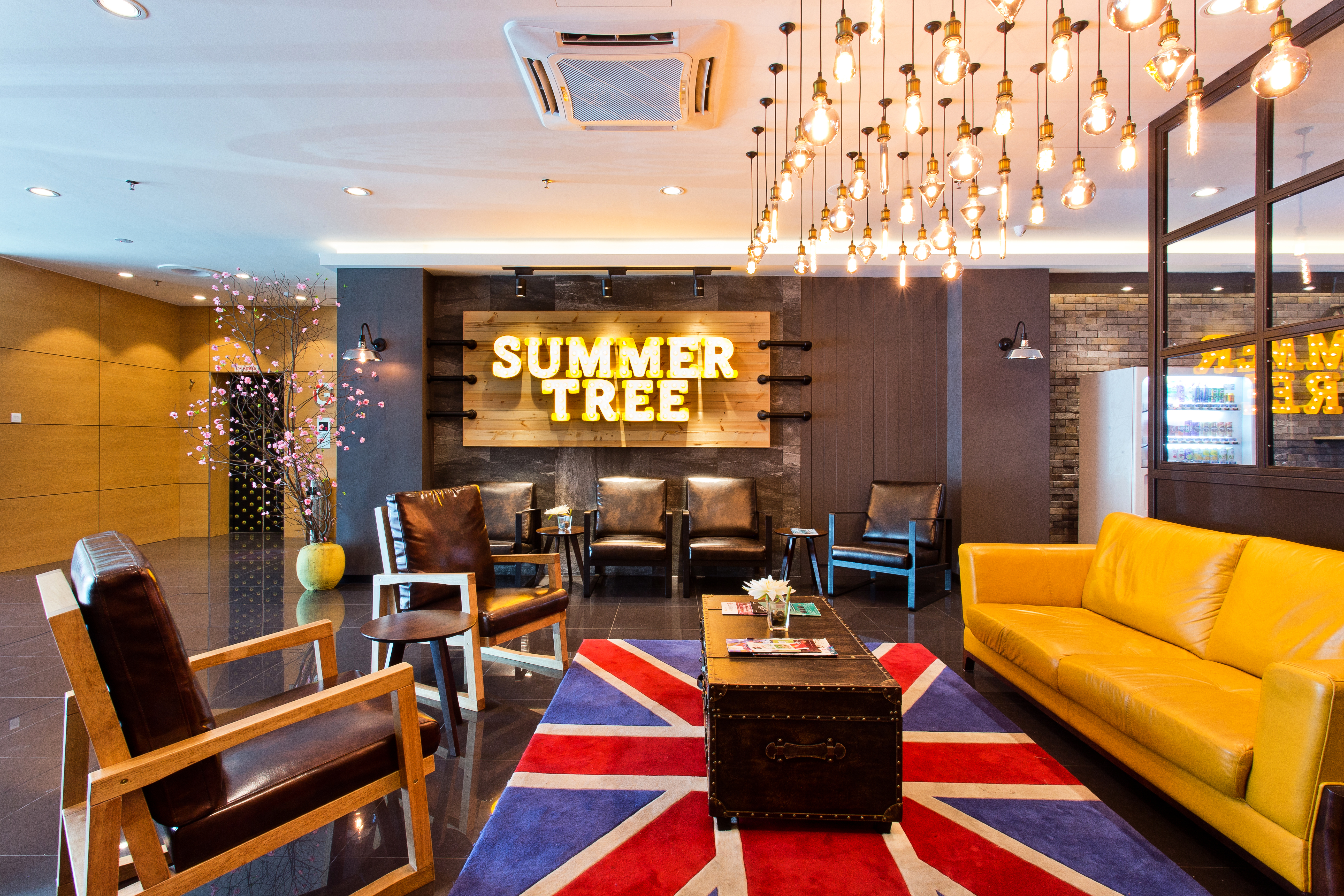 Summer Tree Hotel
