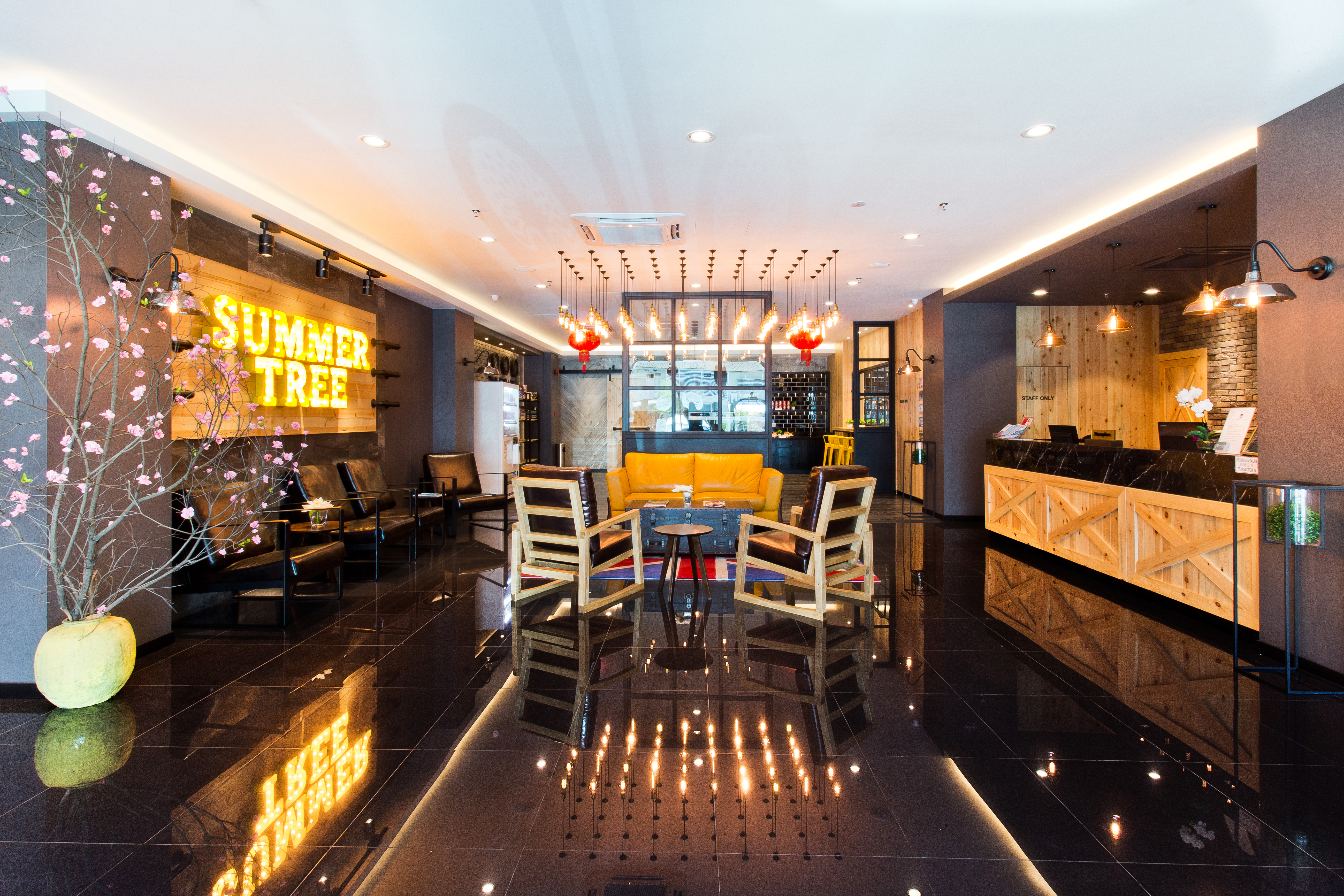 Summer Tree Hotel