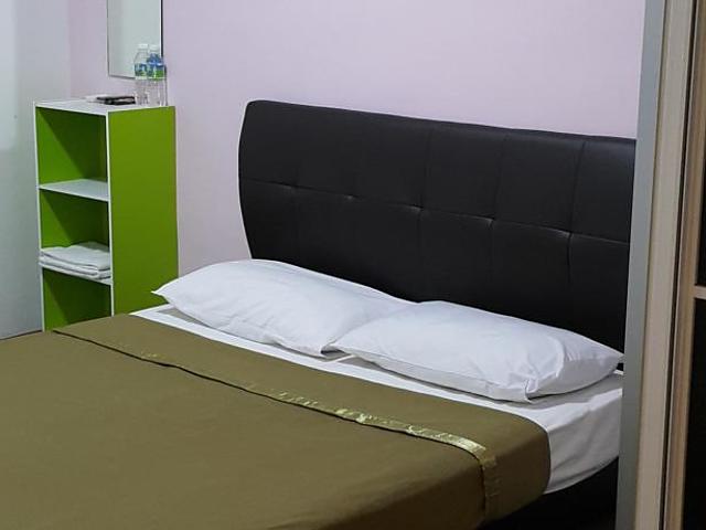 Triple Dream Budget Hotel