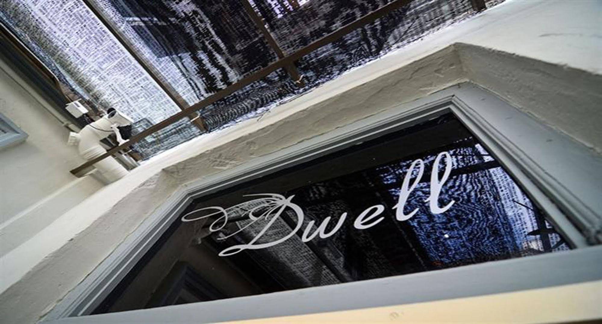 Dwell by Palanquinn