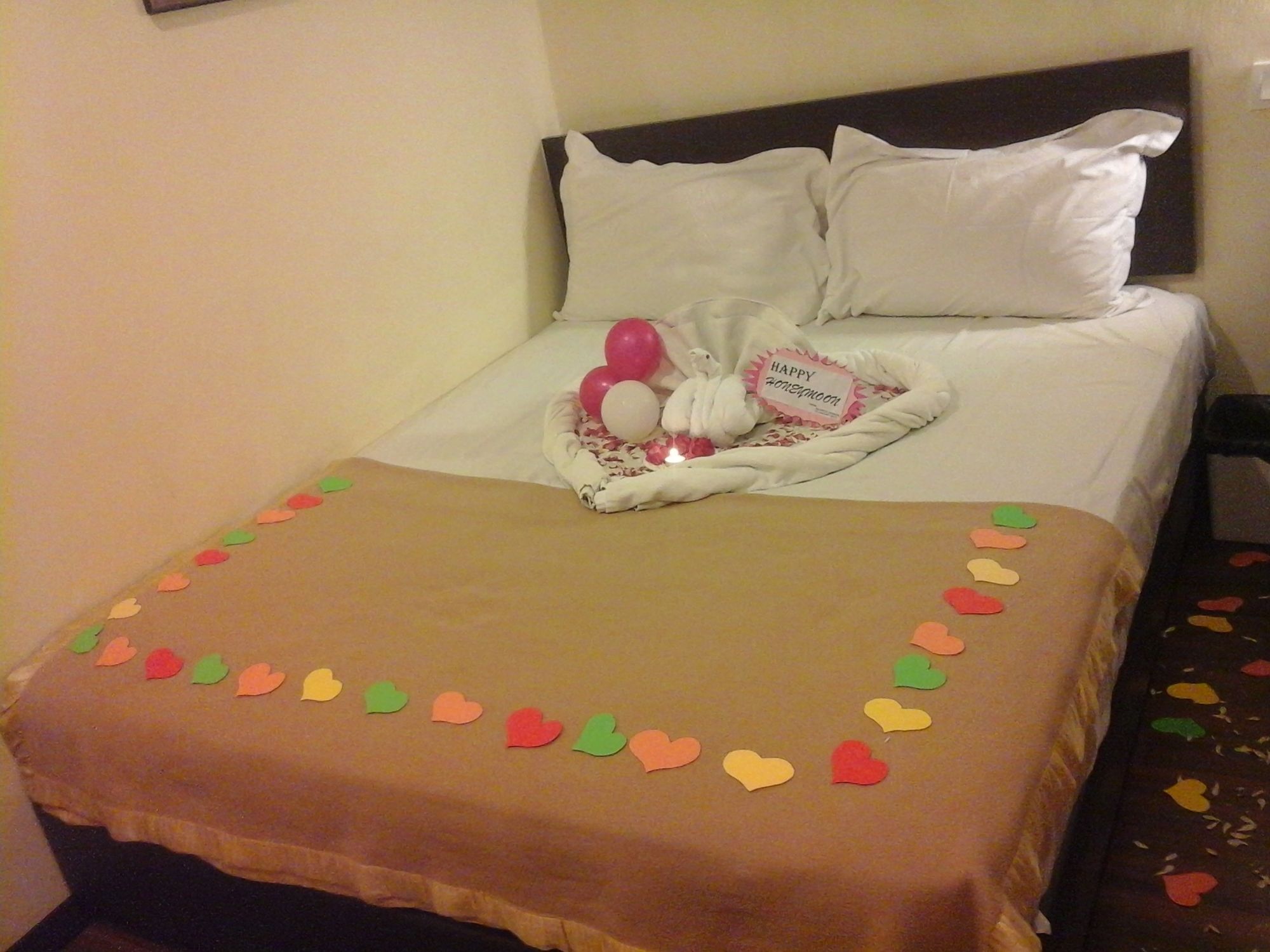 So Hotel