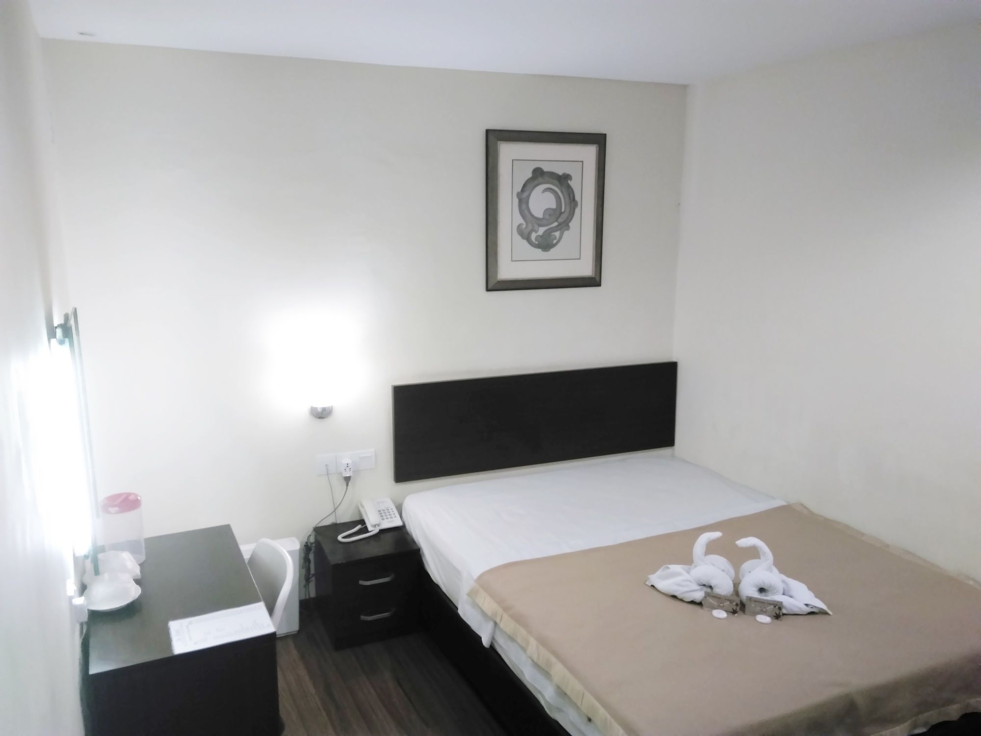 So Hotel