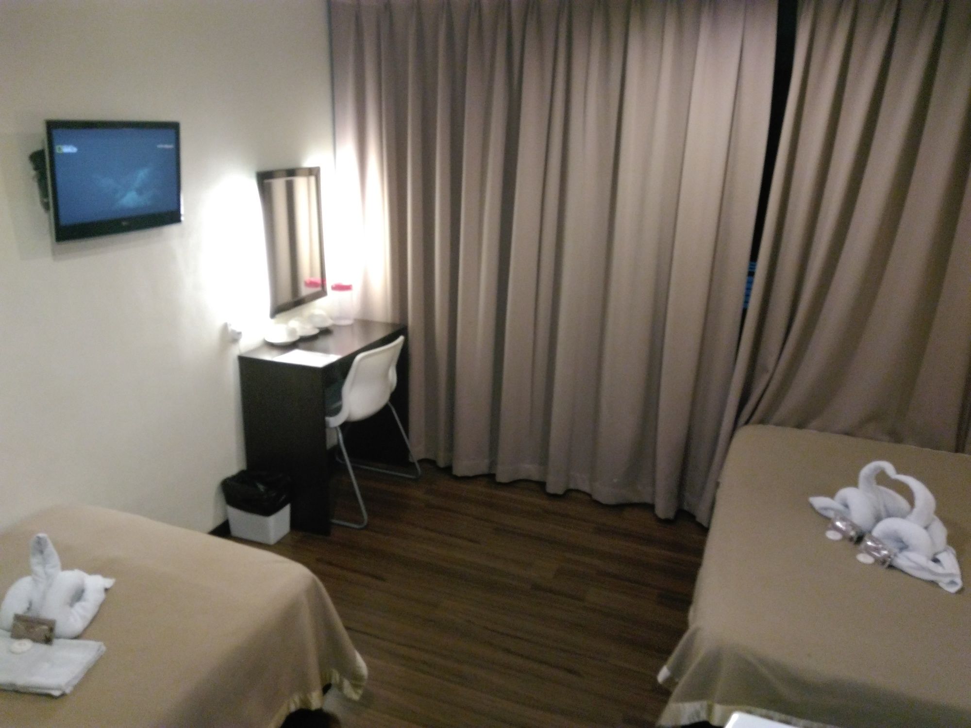 So Hotel