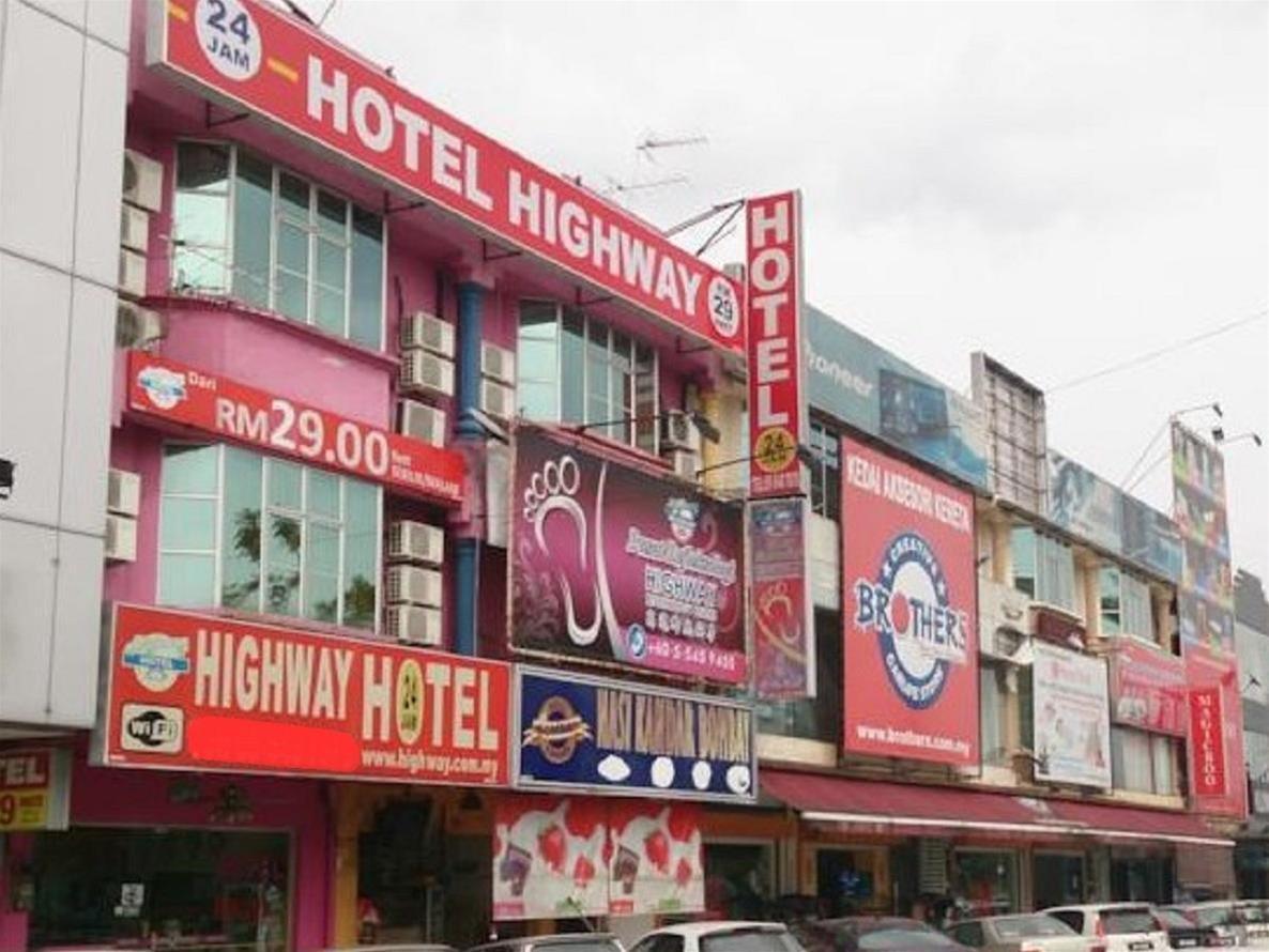 Highway Budget Hotel