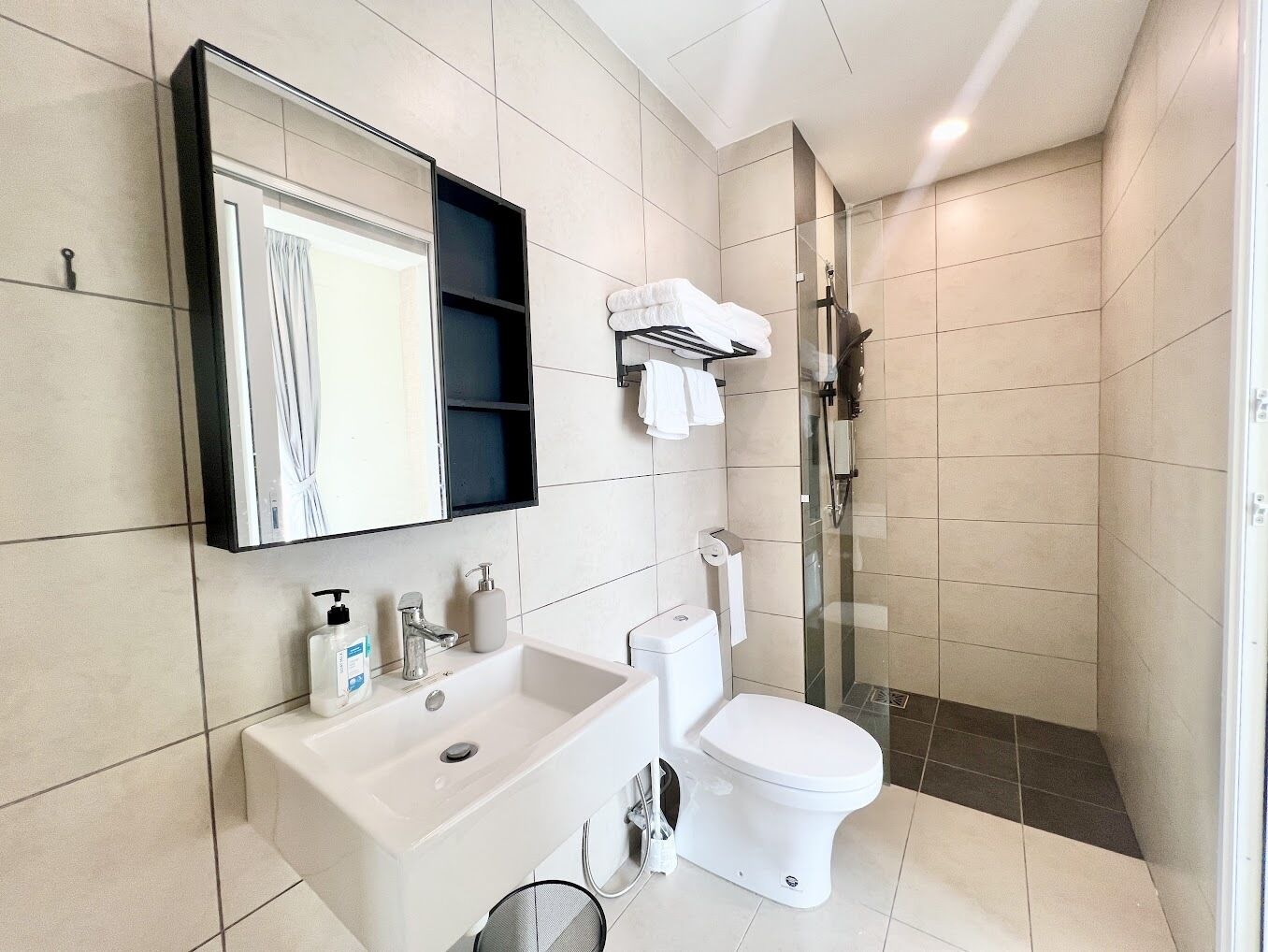 Plaza Kelana Jaya By Sleepy Bear