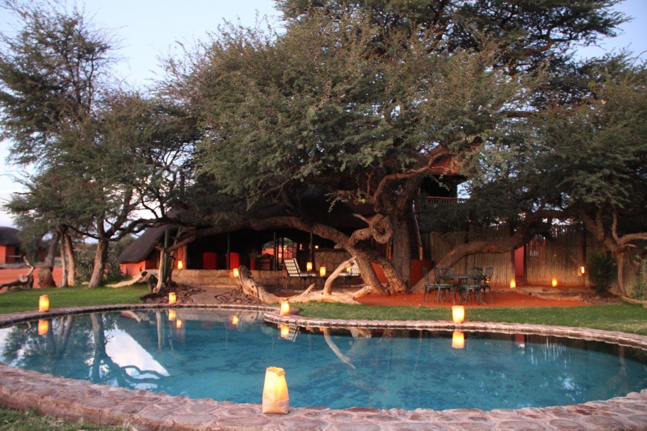 Intu Afrika Kalahari Camelthorn Lodge