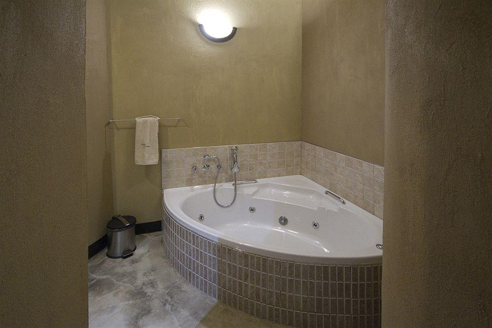 Lapa Lange Game Lodge