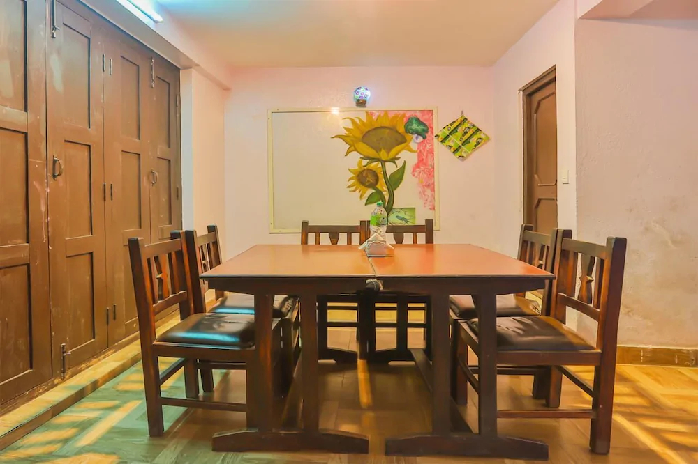 The Nest by OYO Rooms