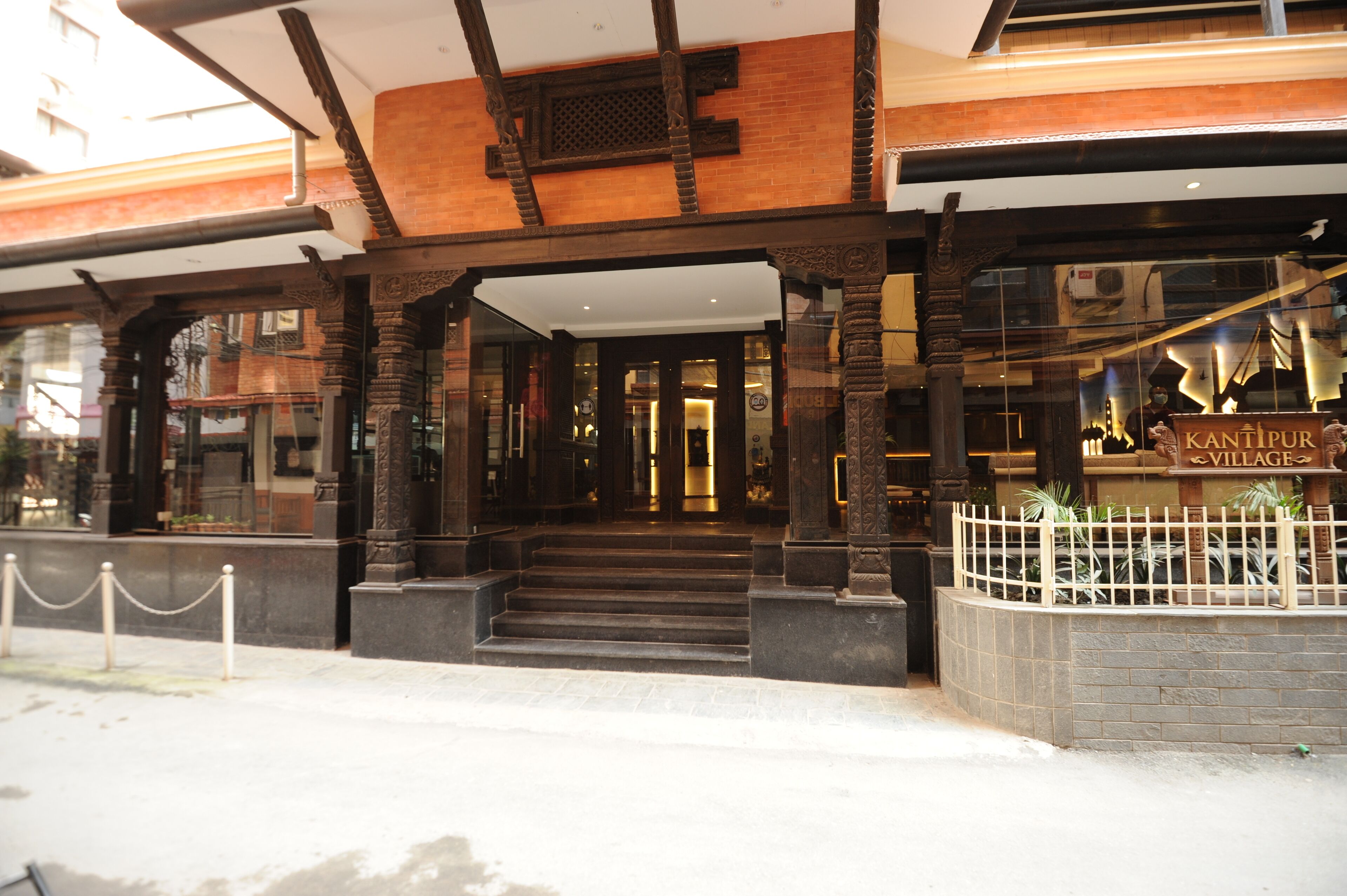 Hotel Kantipur Village