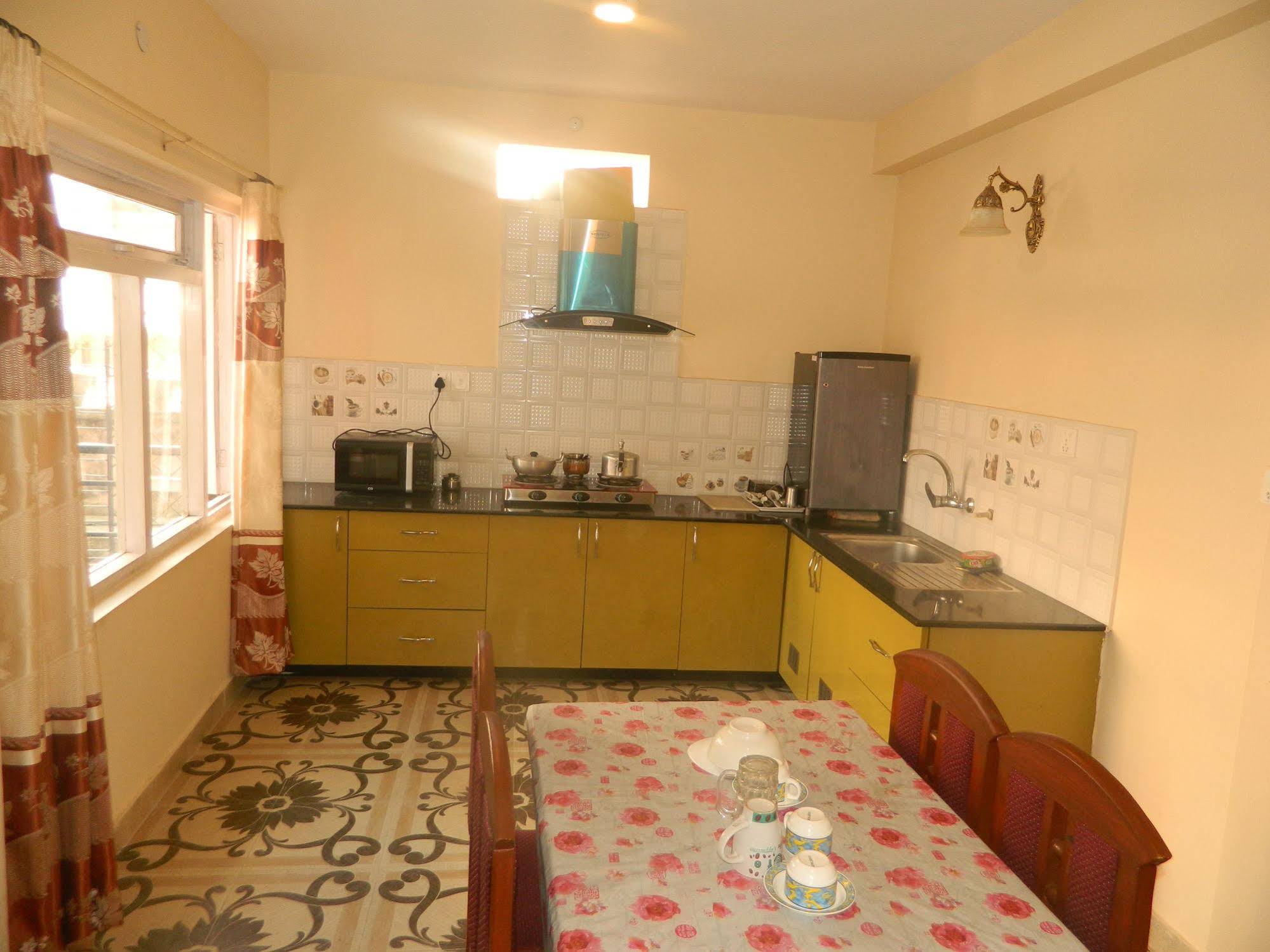 Om Tara Guest House