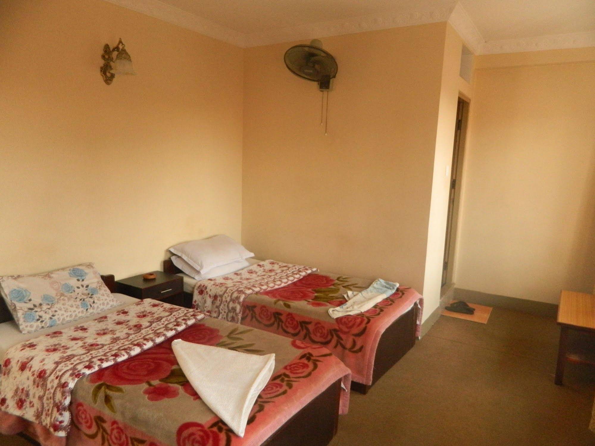 Om Tara Guest House